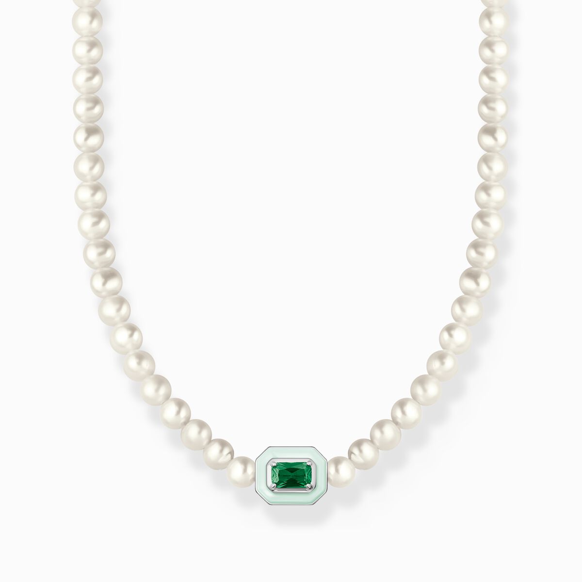Choker with white pearls and green stone