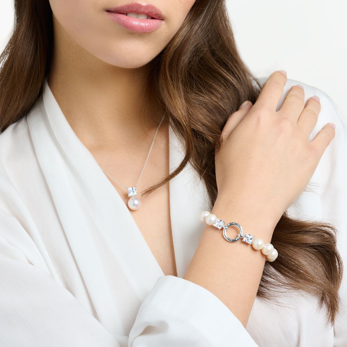 Bracelet pearls silver