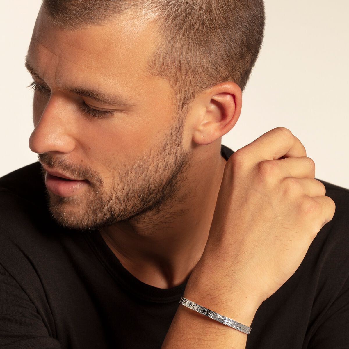 Bangle ethnic