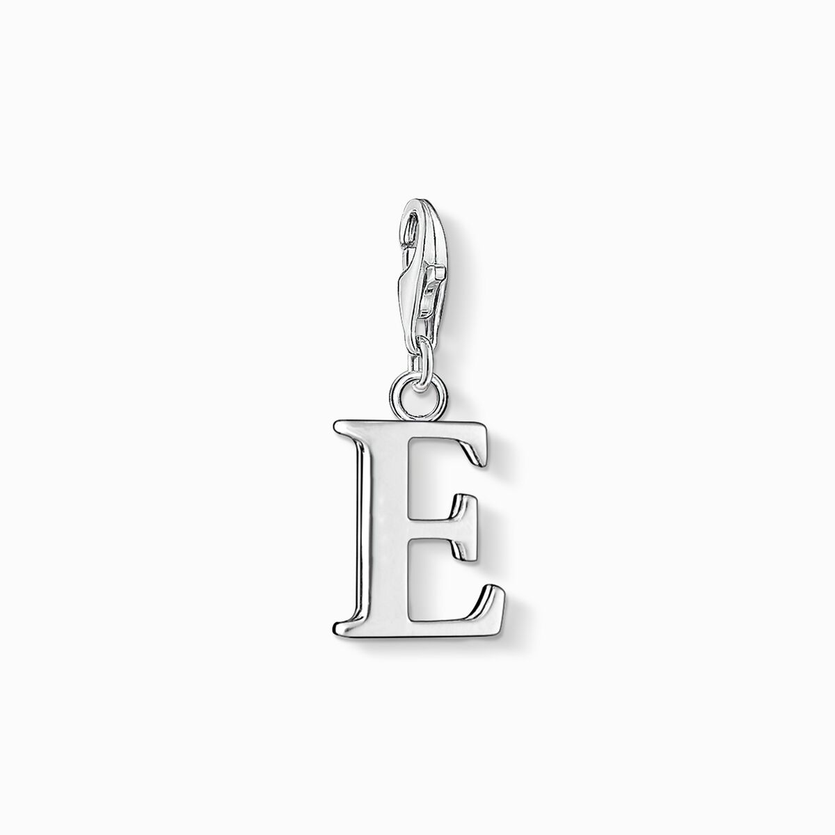 Charm pendant letter e
