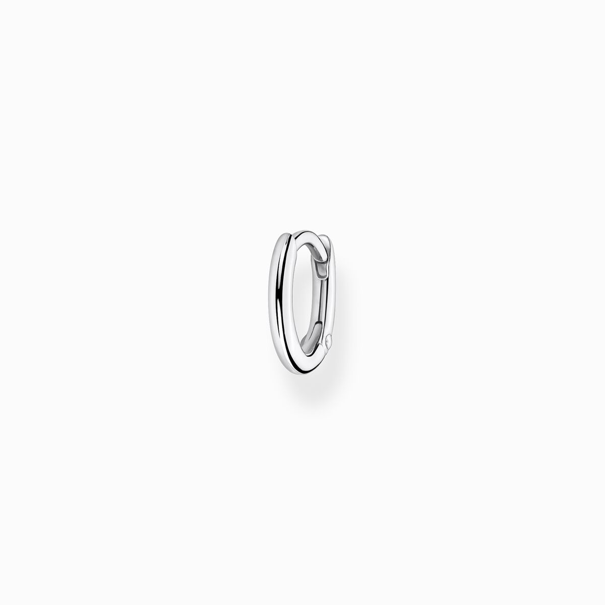Single hoop earring classic silver