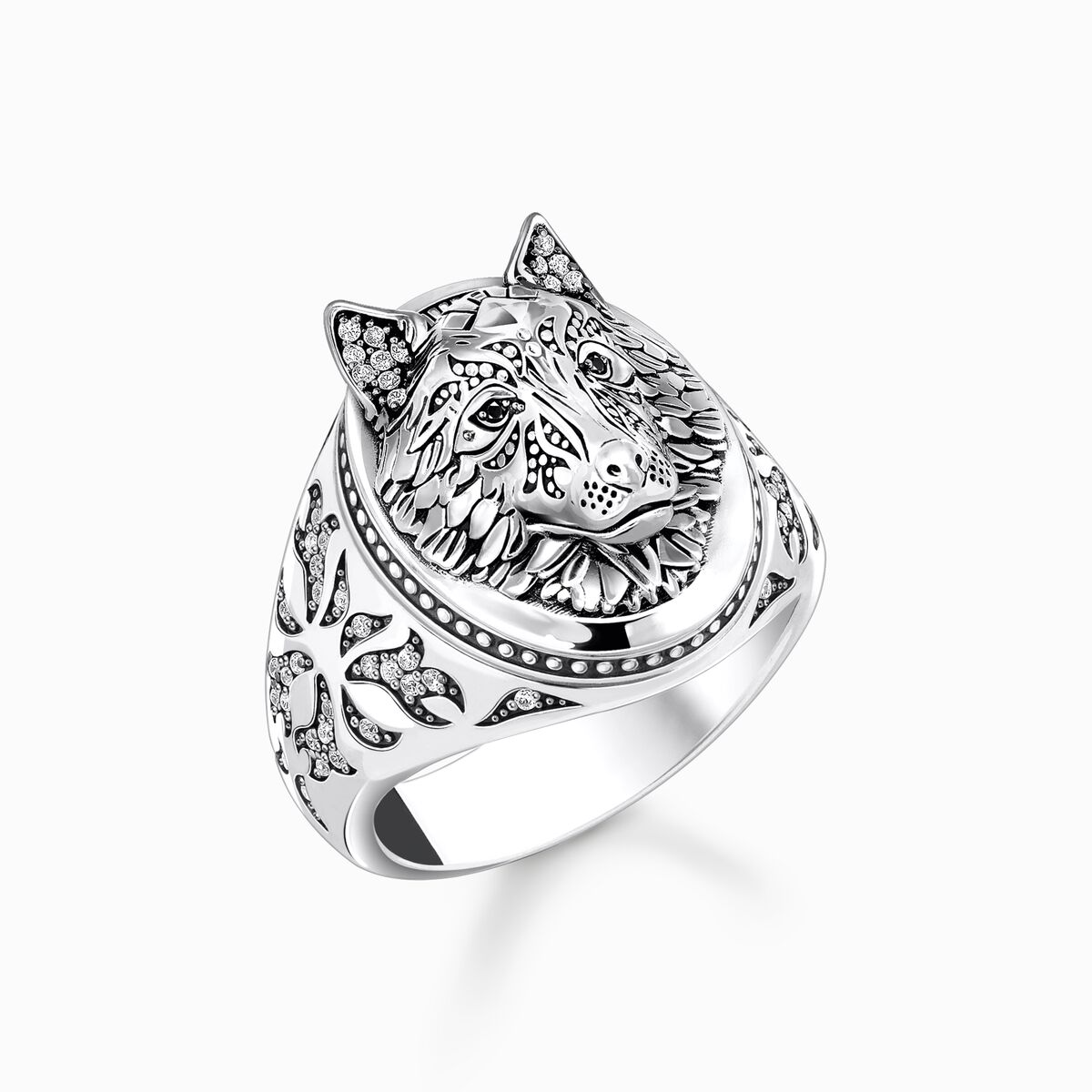 Silver blackend signet ring wolf's face with stones