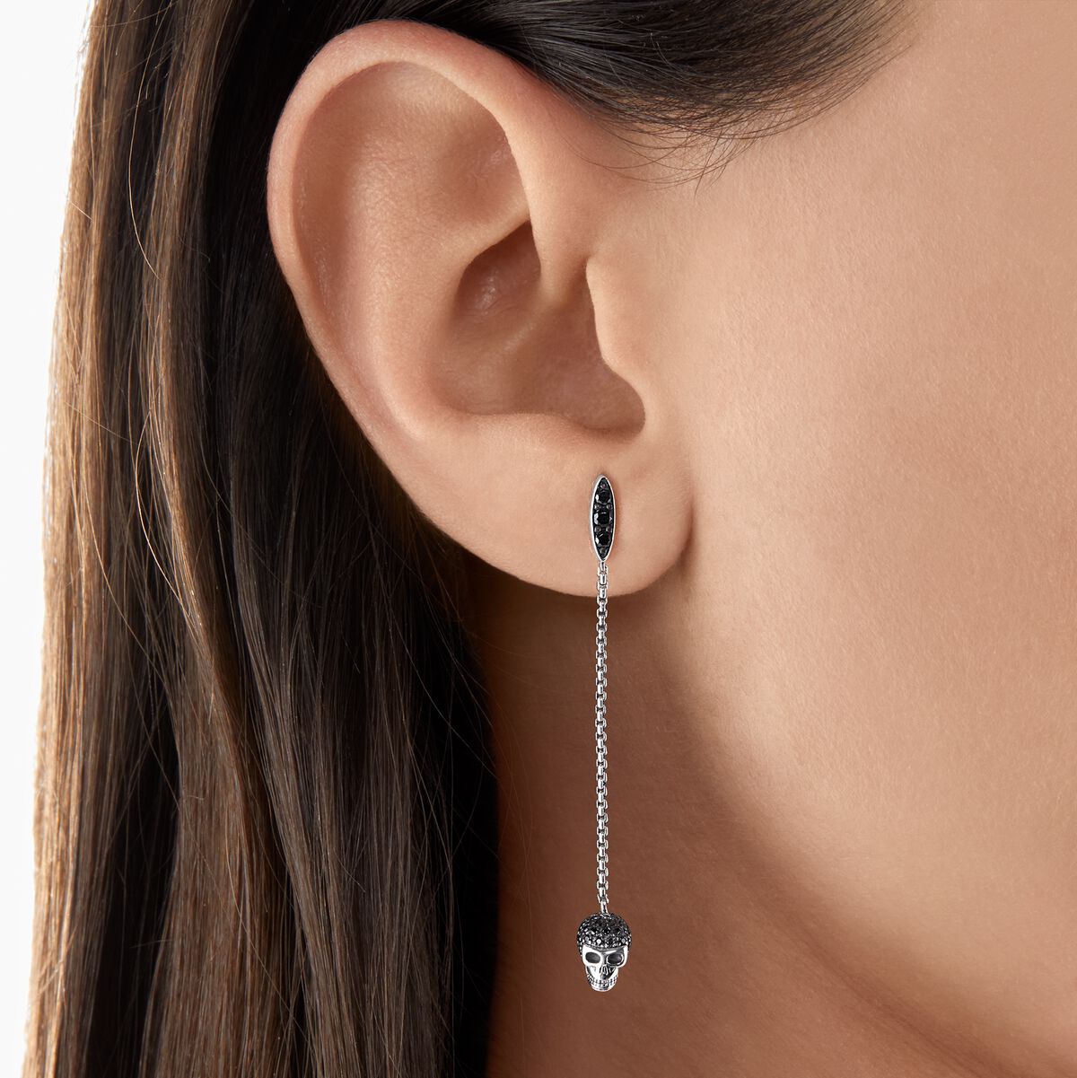 Earrings skull