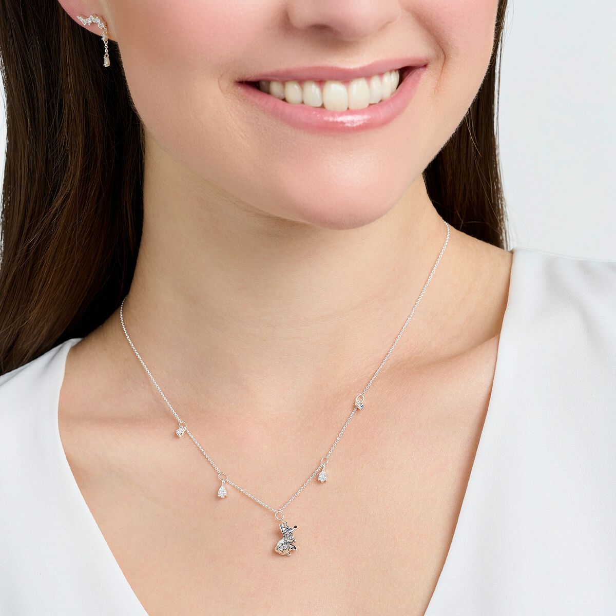 Necklace fox with white stones silver