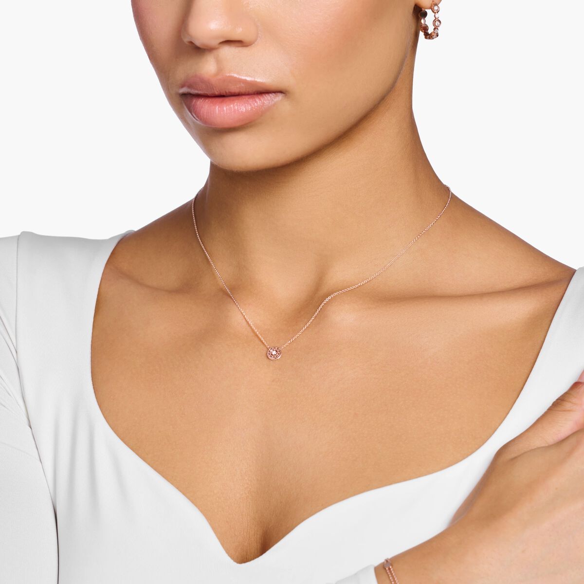 Necklace circle with white stone rose gold plated