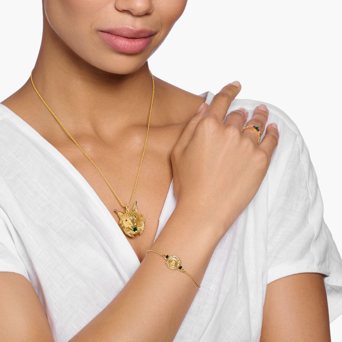 Bracelet snake with black stones gold plated