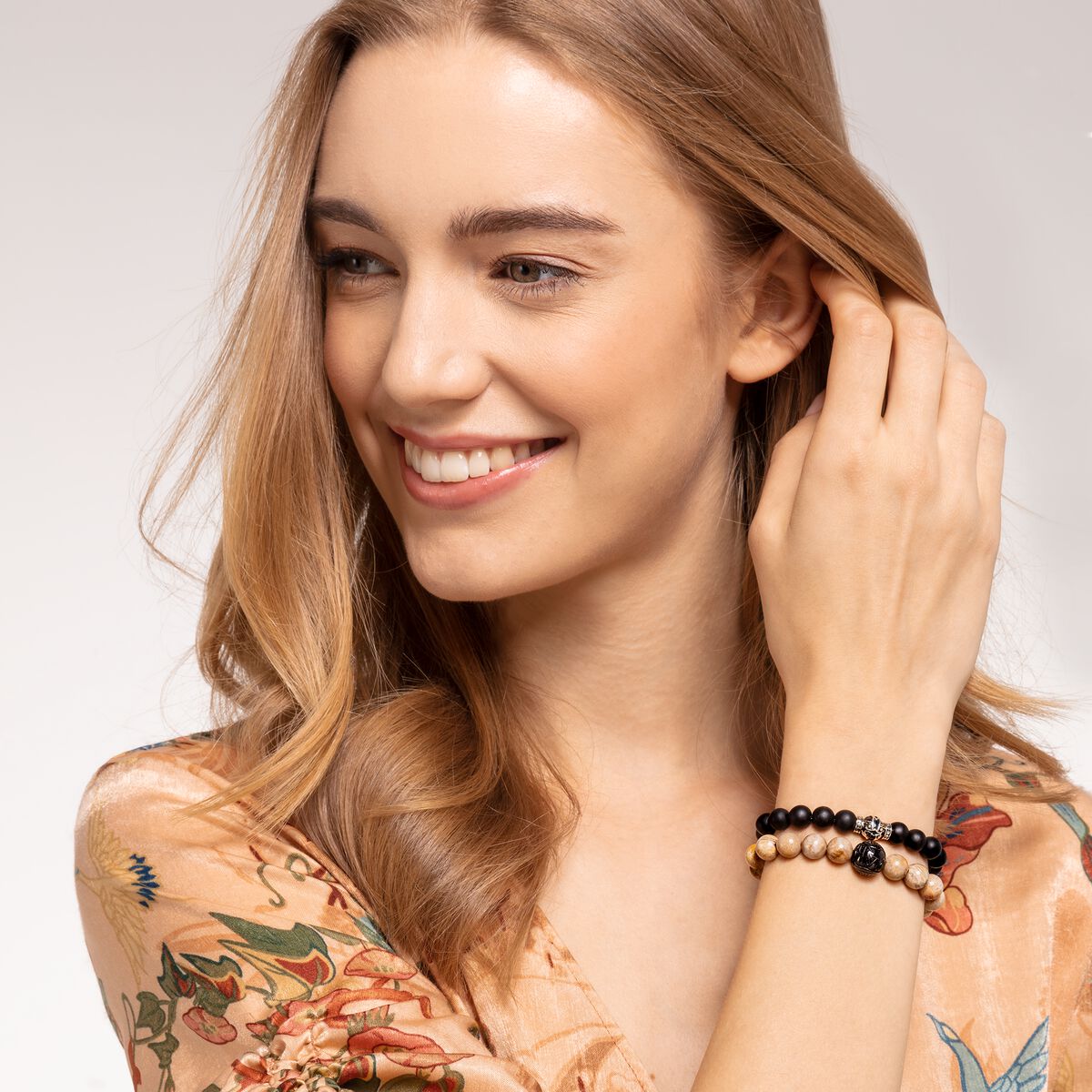 Bracelet ornament black