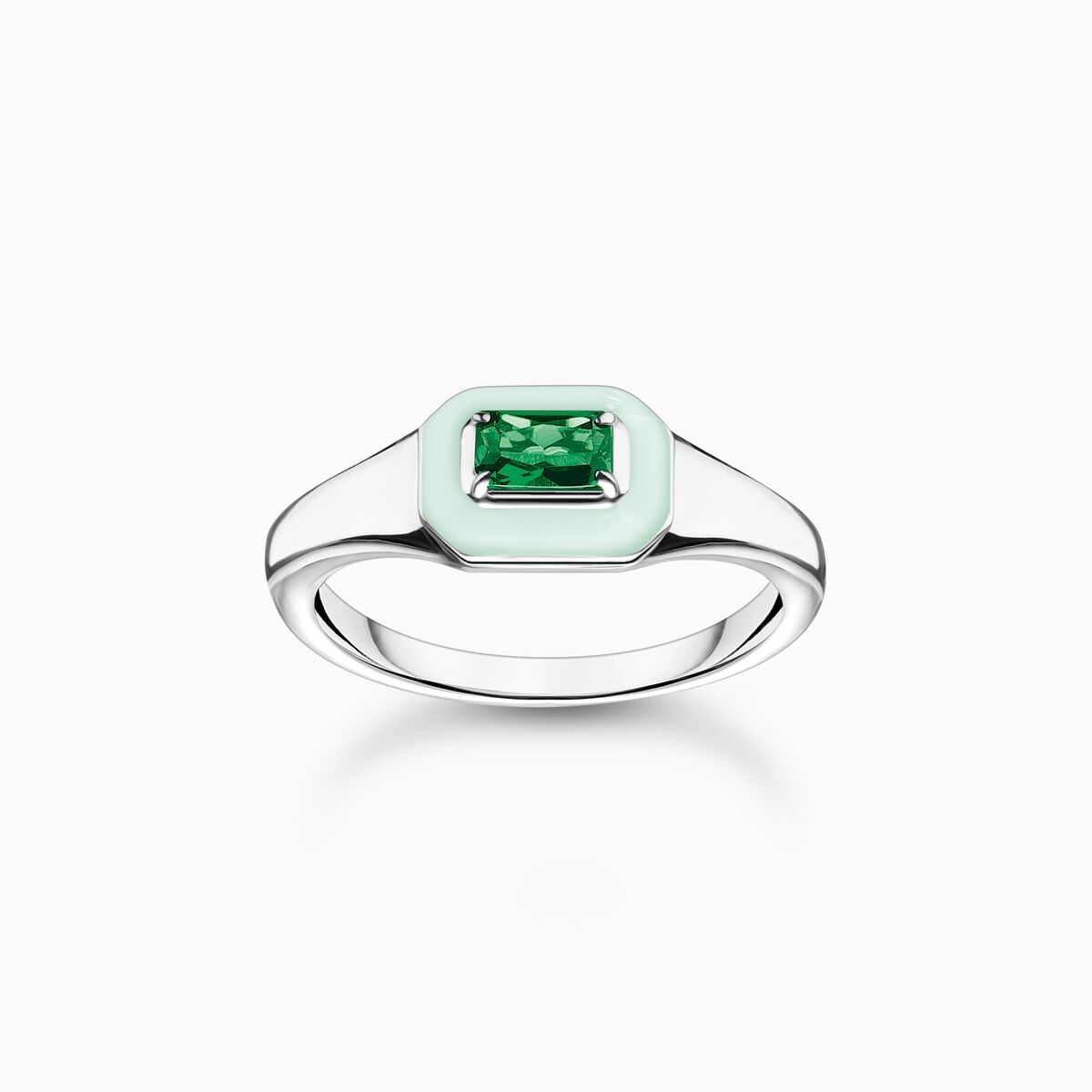 Ring with green stone silver