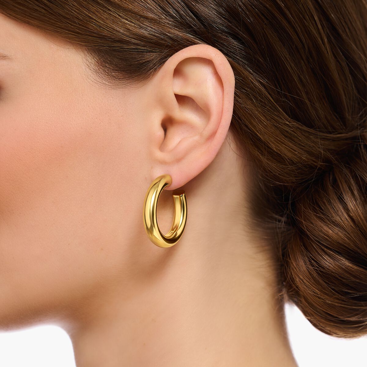 Gold-plated medium chunky hoop earrings