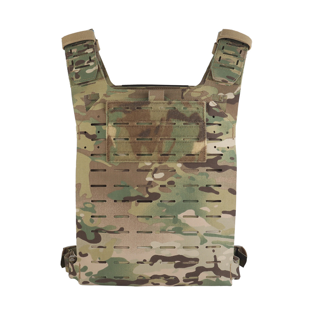 The lightweight SF tactical vest V2 molle comes with a bag containing miscellaneous items - ortacical