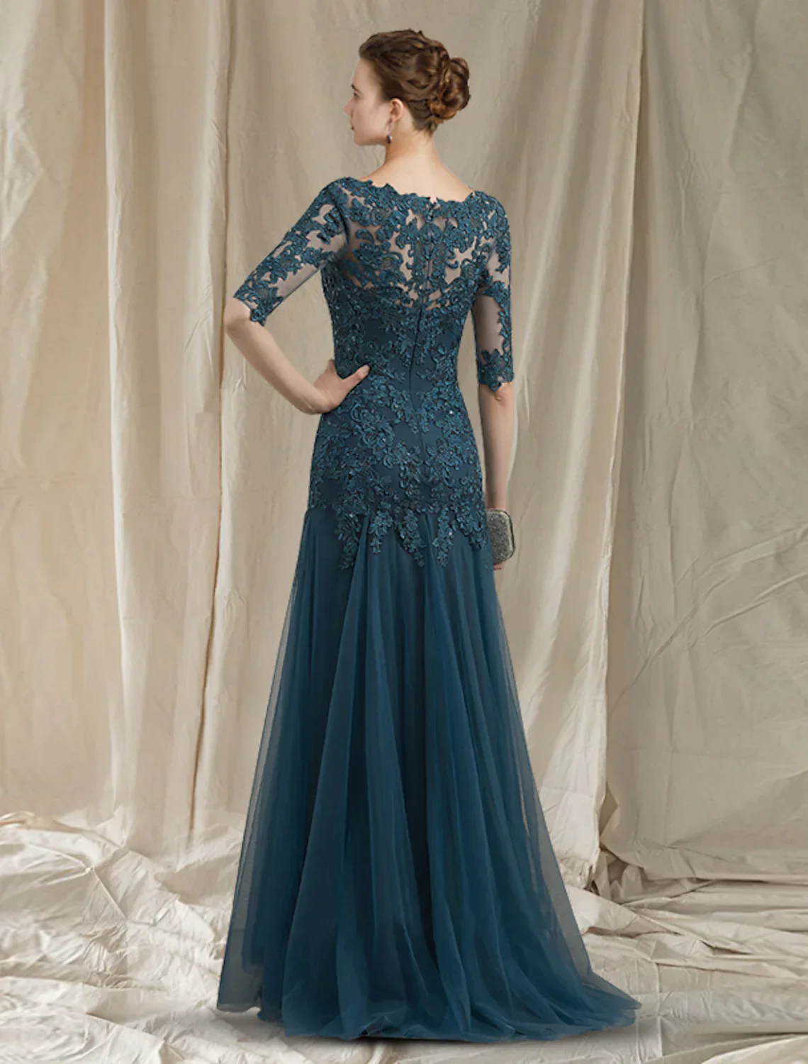 A-Line Mother of the Bride Dress Elegant V Neck Train Lace Tulle Half Sleeve No with Ruffles Appliques - TREBLEV