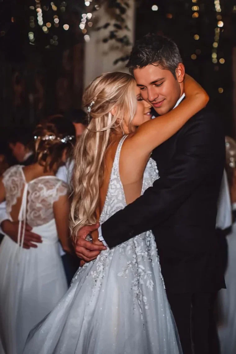 A Line Elegant V Neck Beads Tulle Long Backless Ball Gown Bride Dresses Wedding Dresses - TREBLEV