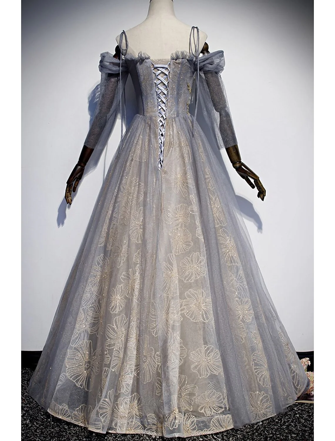 A-Line Prom Dresses Glittering Dress Wedding Guest Floor Length 3/4 Length Sleeve Spaghetti Strap Tulle with Sequin Embroidery - TREBLEV