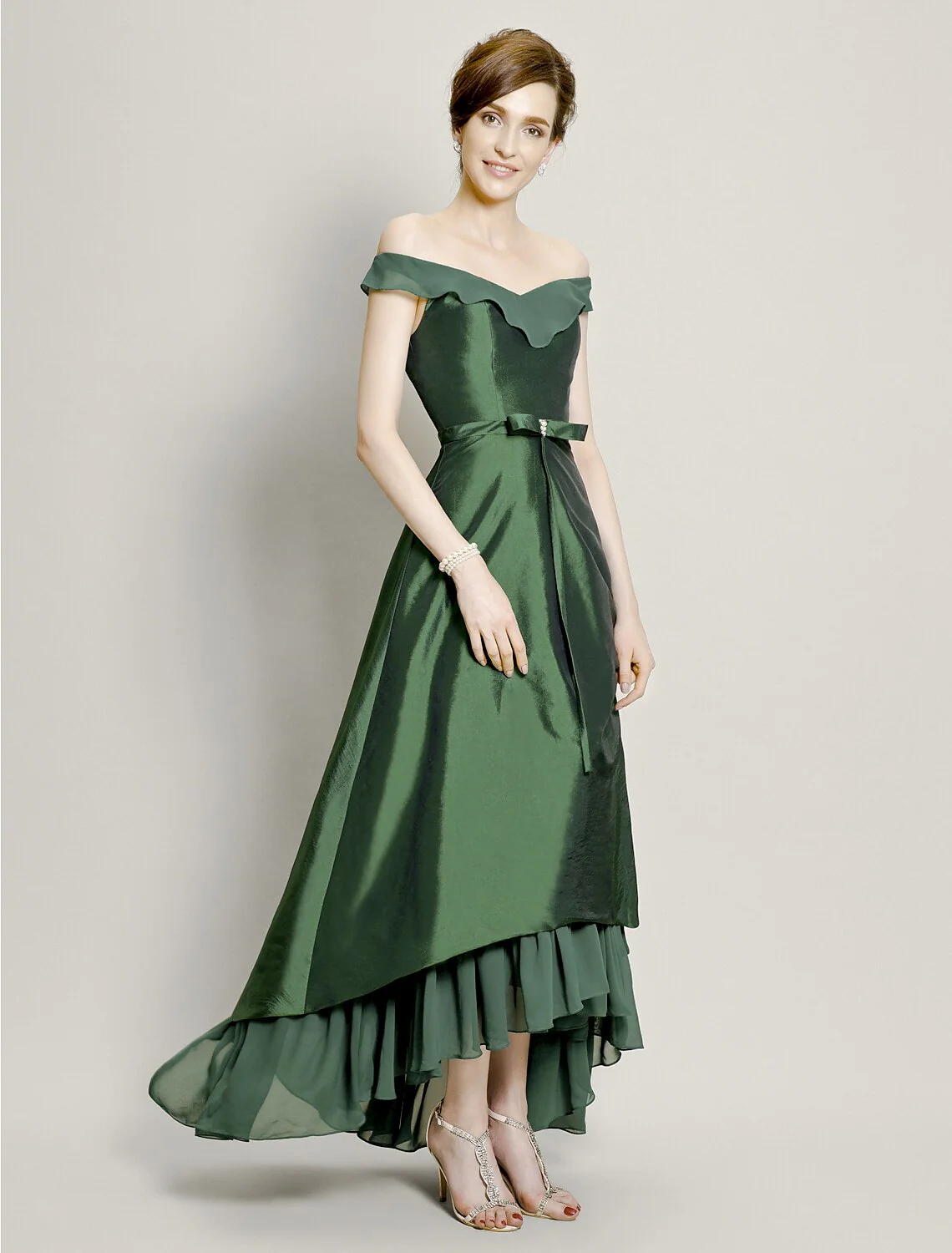 A-Line Mother of the Bride Dress Elegant High Low Off Shoulder Asymmetrical Chiffon Short Sleeve with Pick Up Skirt Bow(s) Beading - TREBLEV