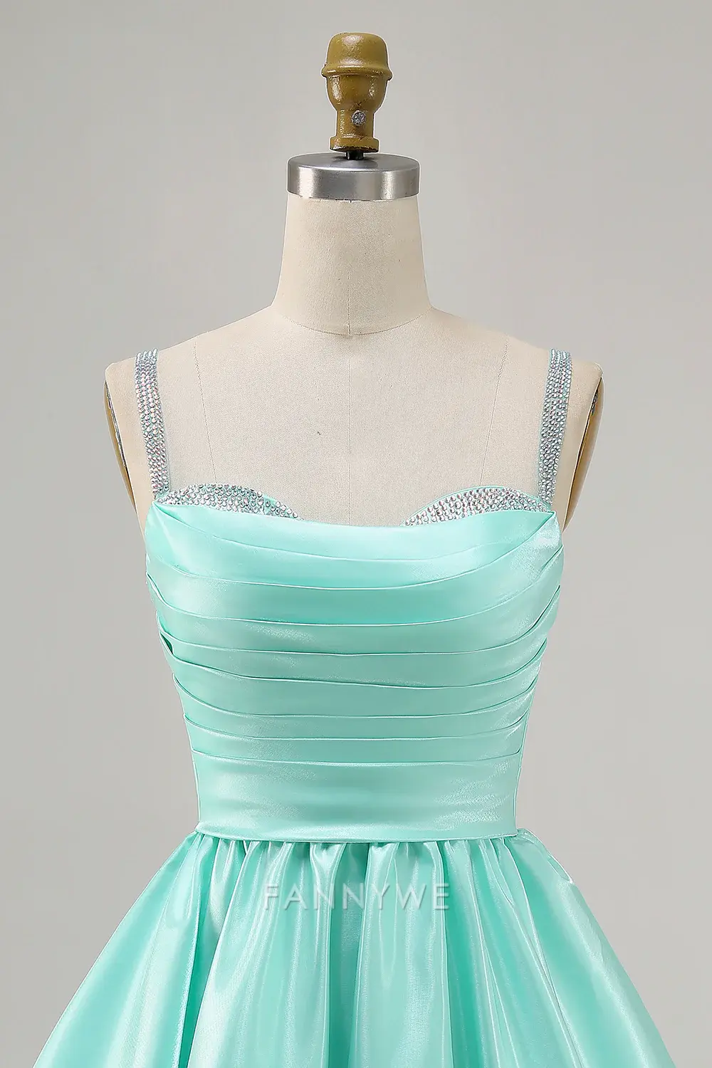 FannyWe Elegant Sparkly Mint Green Ruched Satin Short Homecoming Dress with Beading hot sale - TREBLEV