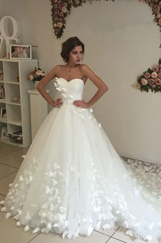Beach A-line Sweetheart Tulle Beautiful Butterfly  Ball Gown Bridal Dresses Wedding Dresses - TREBLEV