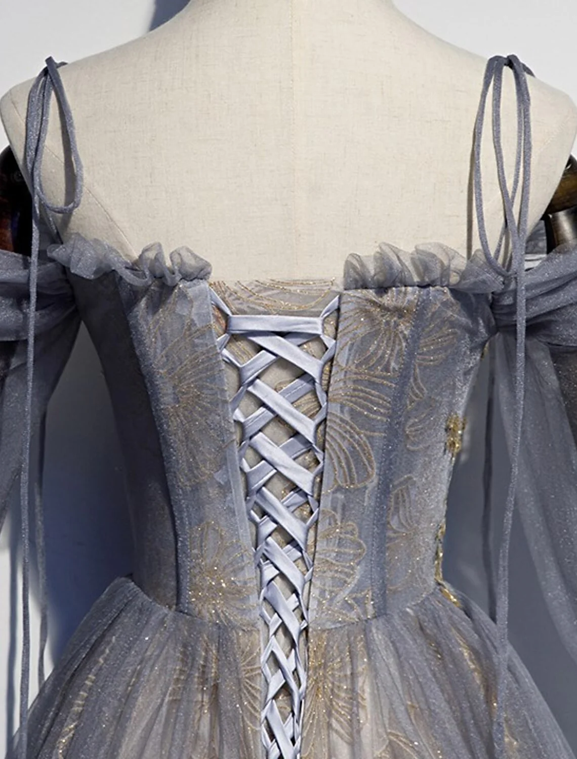 A-Line Prom Dresses Glittering Dress Wedding Guest Floor Length 3/4 Length Sleeve Spaghetti Strap Tulle with Sequin Embroidery - TREBLEV