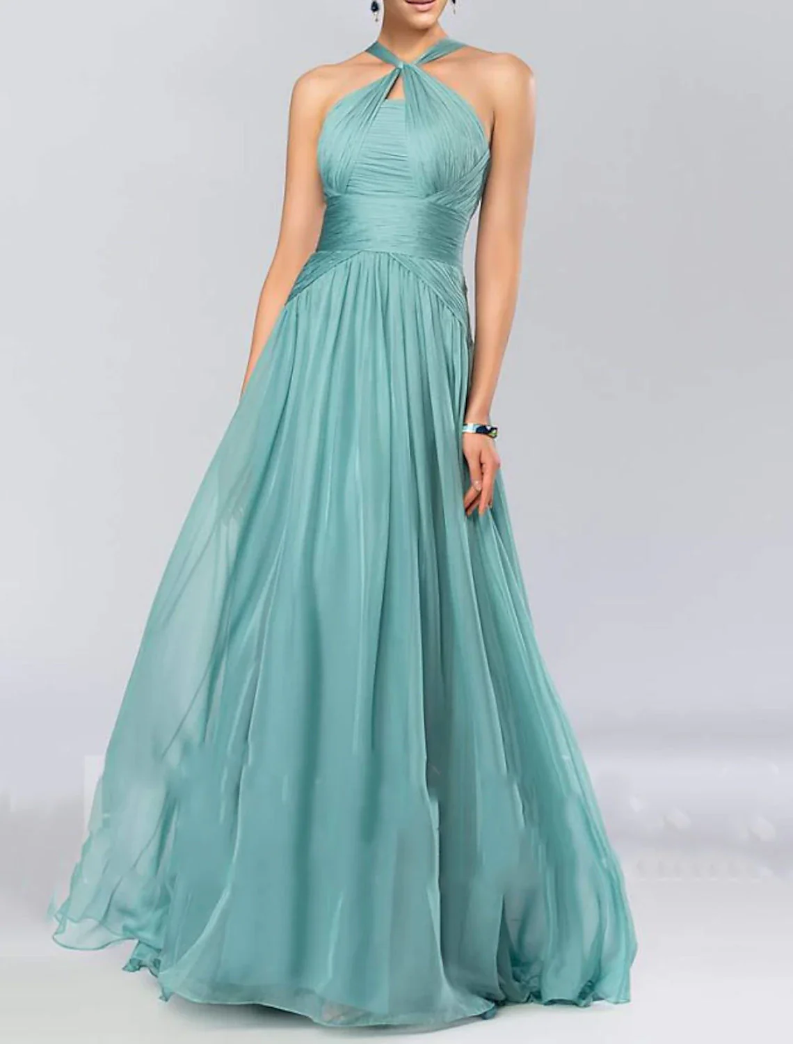 A-Line Bridesmaid Dress Halter Neck Sleeveless Elegant Floor Length Chiffon with Pleats / Draping - TREBLEV