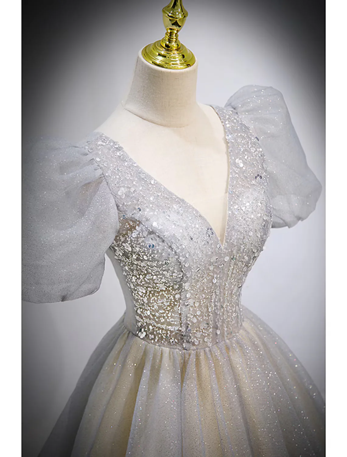 Ball Gown Quinceanera Dresses Maxi Dress Performance Sweep / Brush Train Short Sleeve V Neck Tulle with Crystals - TREBLEV