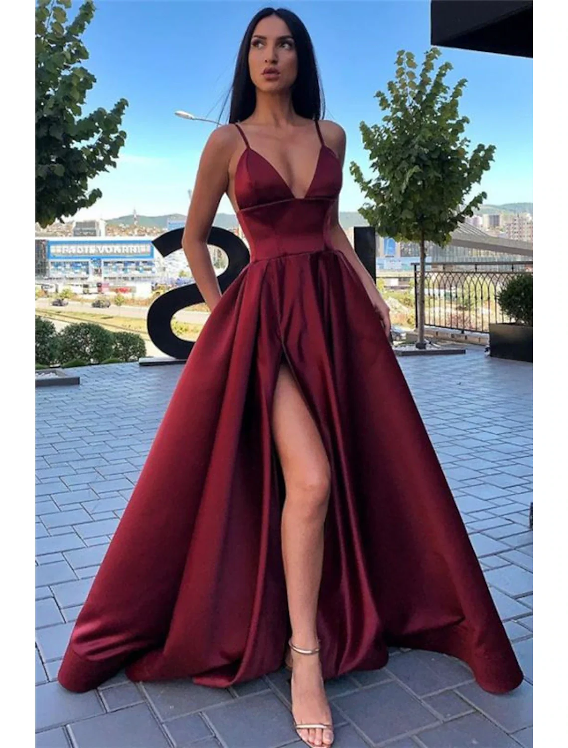 A-Line Black Prom Dress High Split Evening Dress Formal Birthday Summer Dress Spaghetti Strap Sleeveless Sweep / Brush Train Satin with Pleats Split Front - TREBLEV