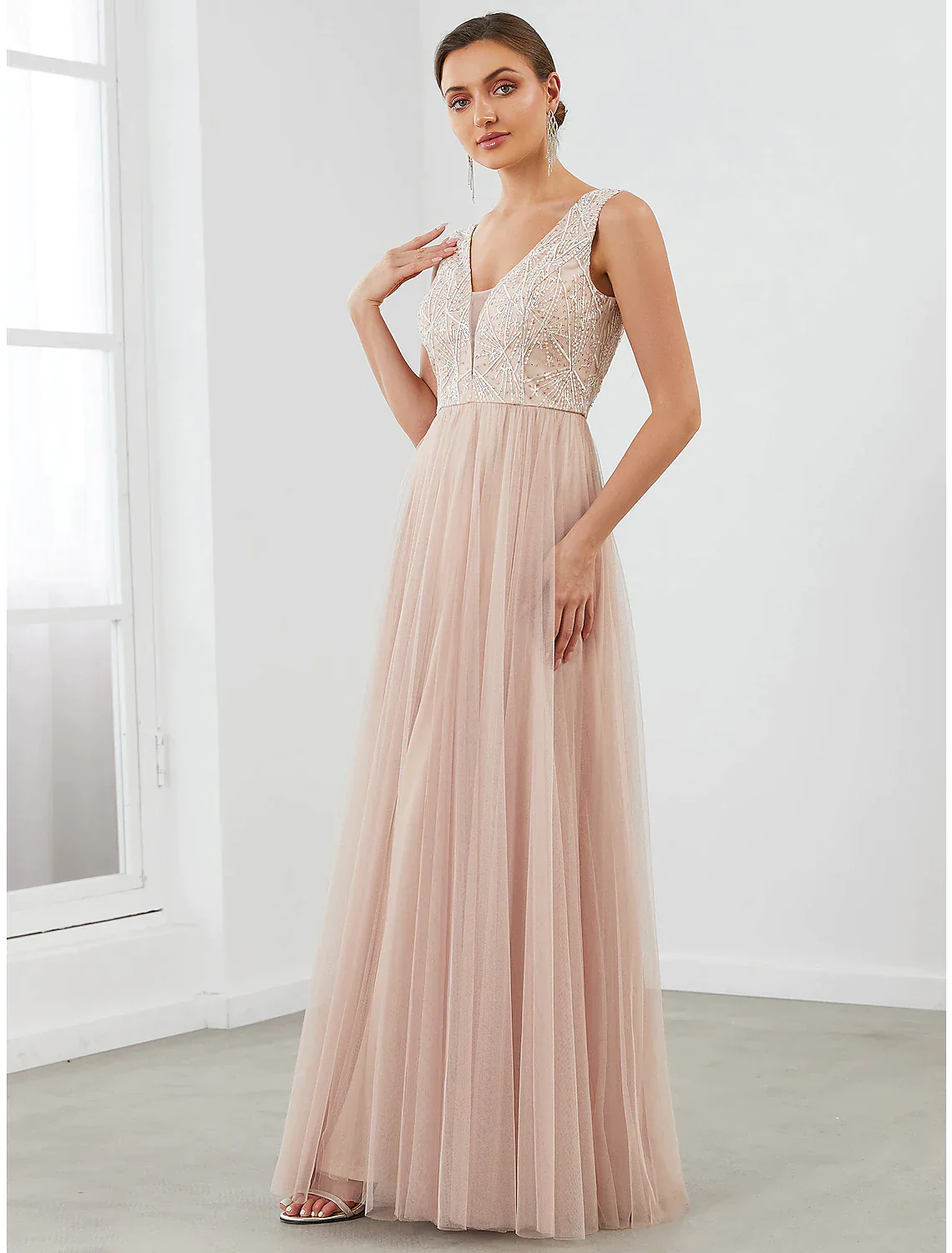 A-Line Evening Gown Elegant Dress Wedding Guest Floor Length Sleeveless V Neck Tulle V Back Sequin Draping - TREBLEV