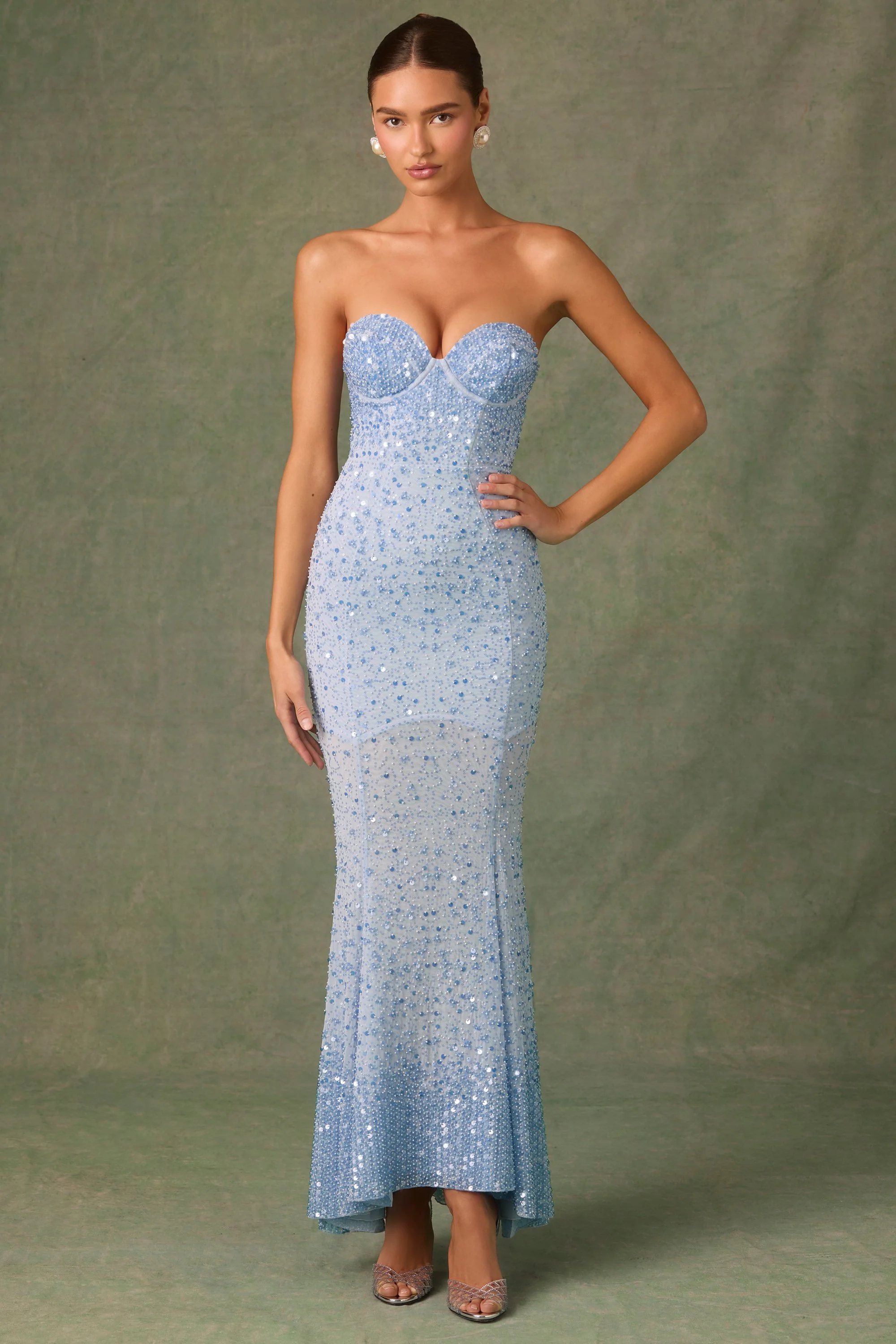 Embellished Sweetheart-Neck Fishtail Gown in Sky Blue - TREBLEV