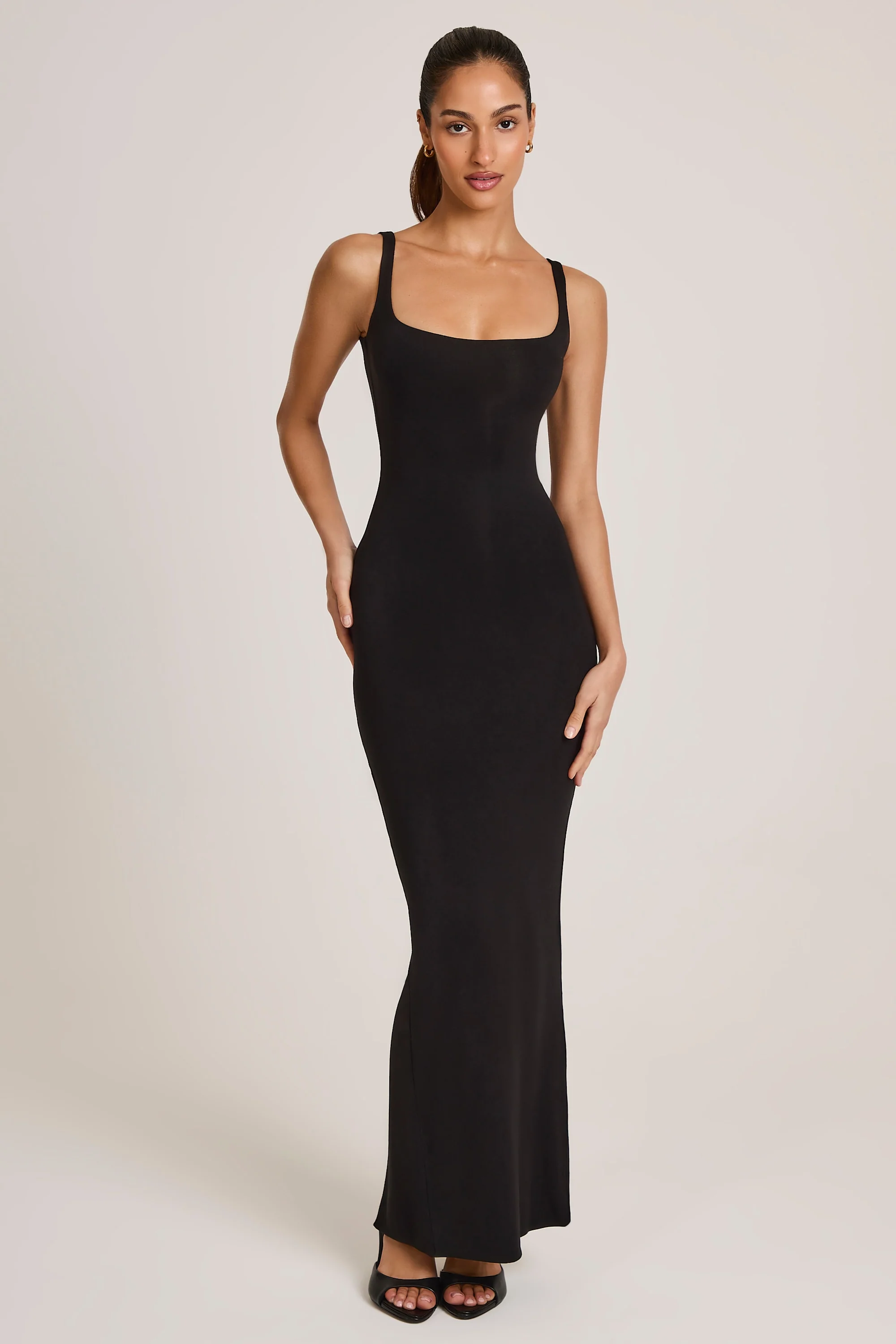 Modal Scoop-Neck Maxi Dress in Black - TREBLEV