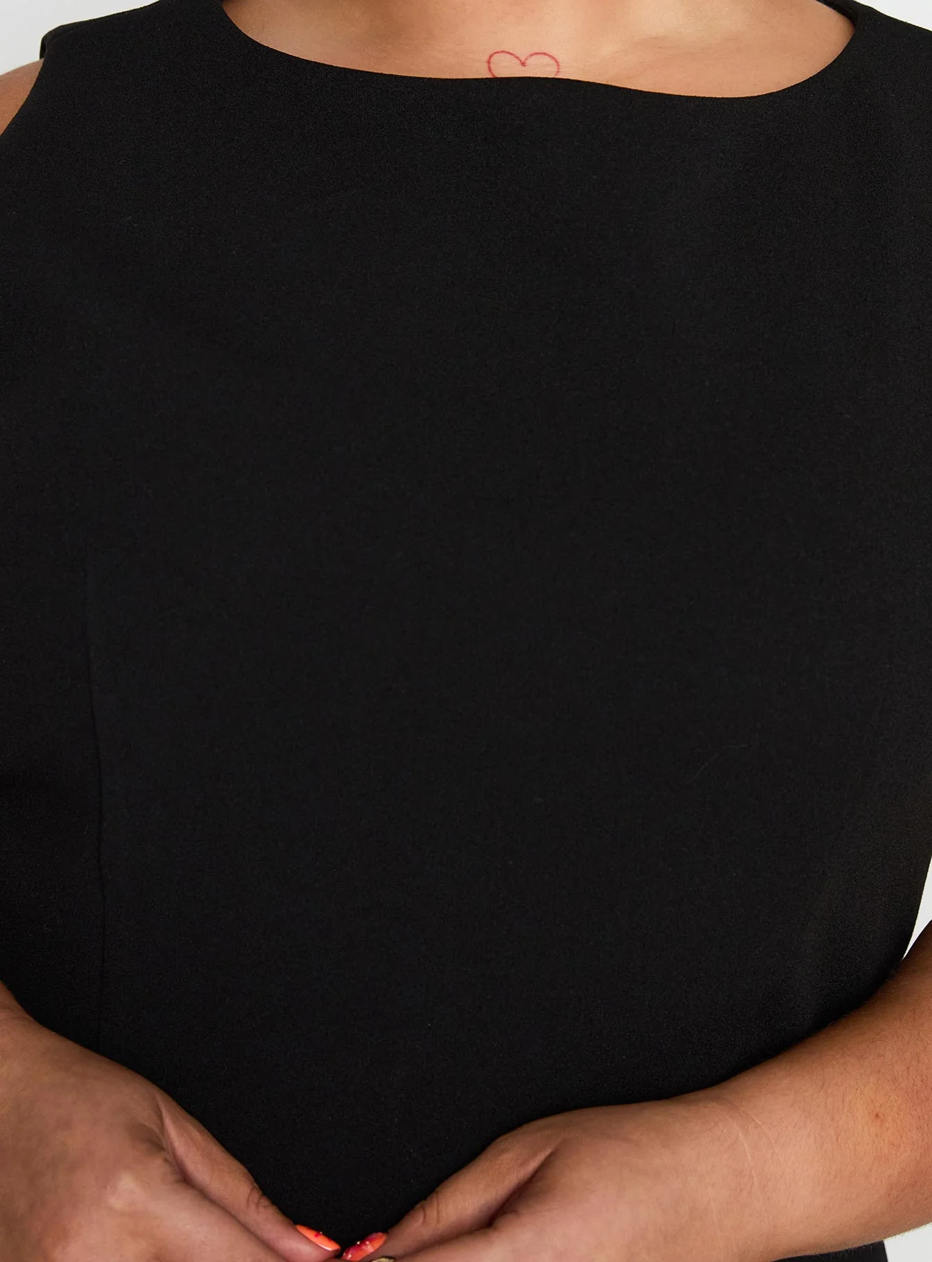 Anse Mini Dress Black Curve - TREBLEV