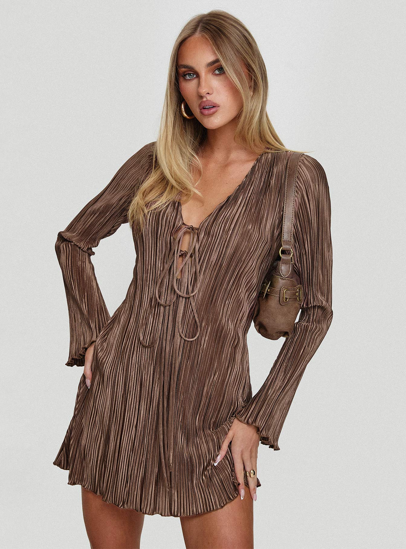 Malop Long Sleeve Mini Dress Chocolate - TREBLEV