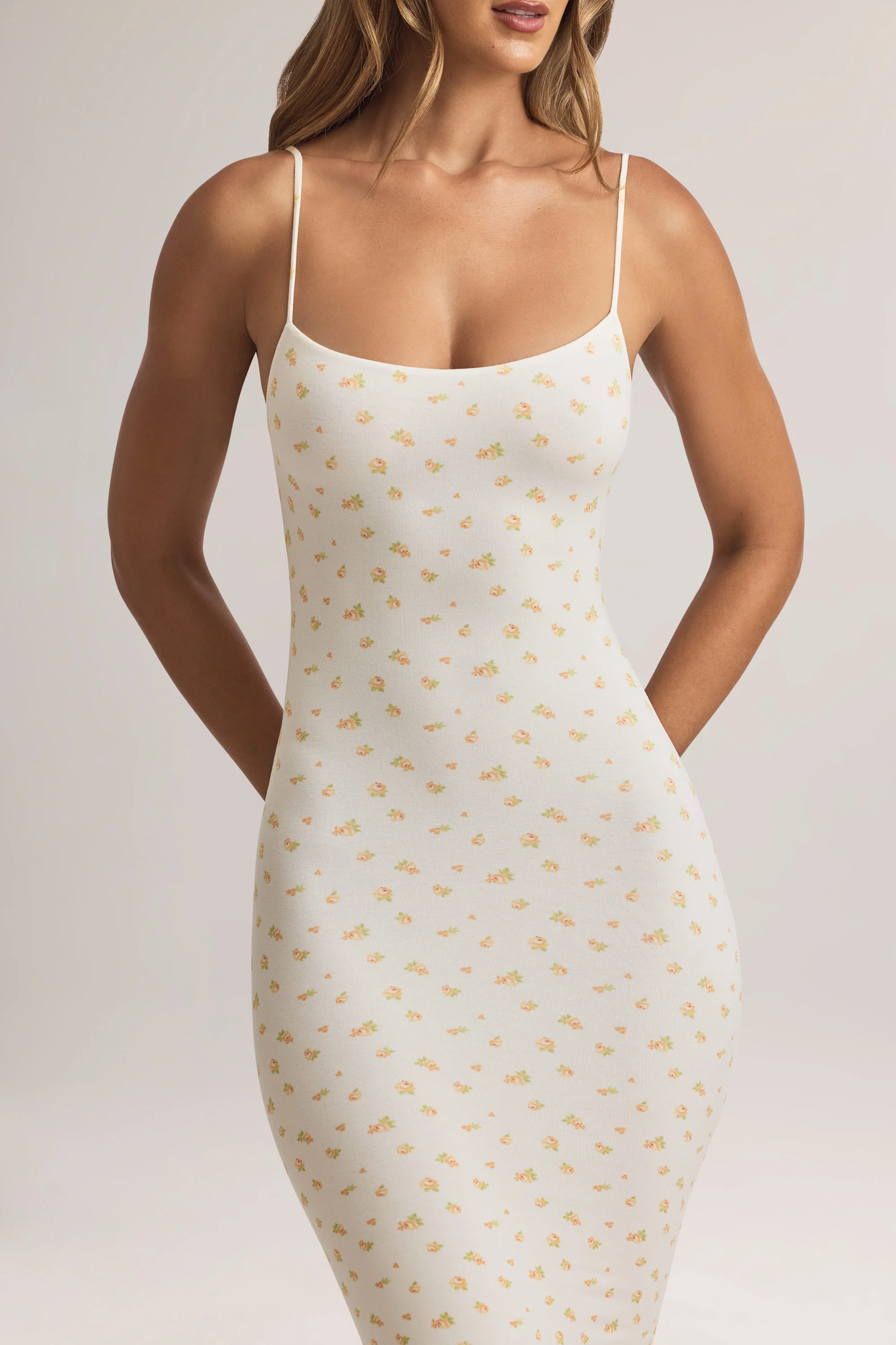 Modal Scoop-Neck Maxi Dress in Floral Print - TREBLEV