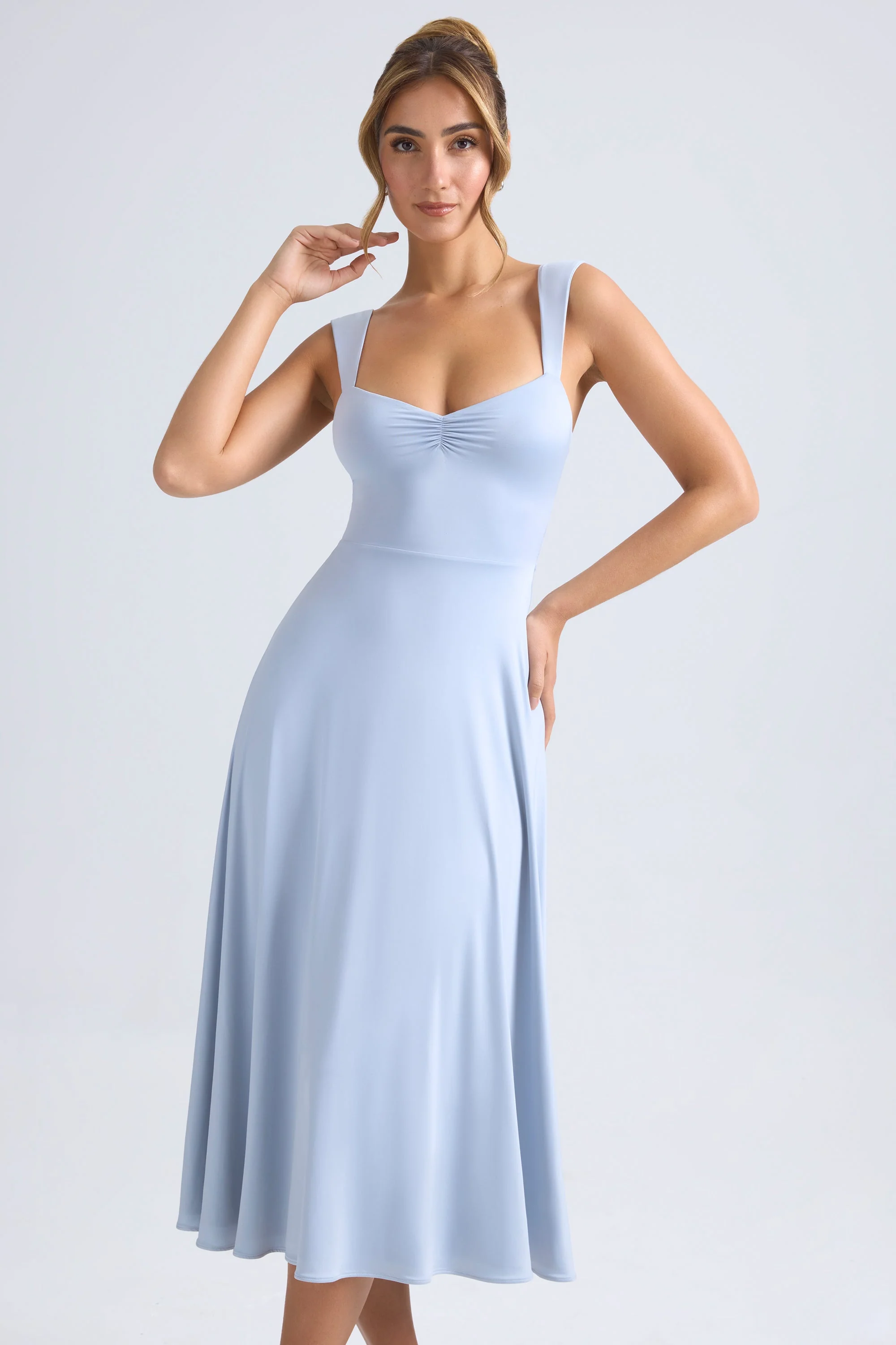 Sweetheart-Neck Ruched Midaxi Dress in Light Blue - TREBLEV