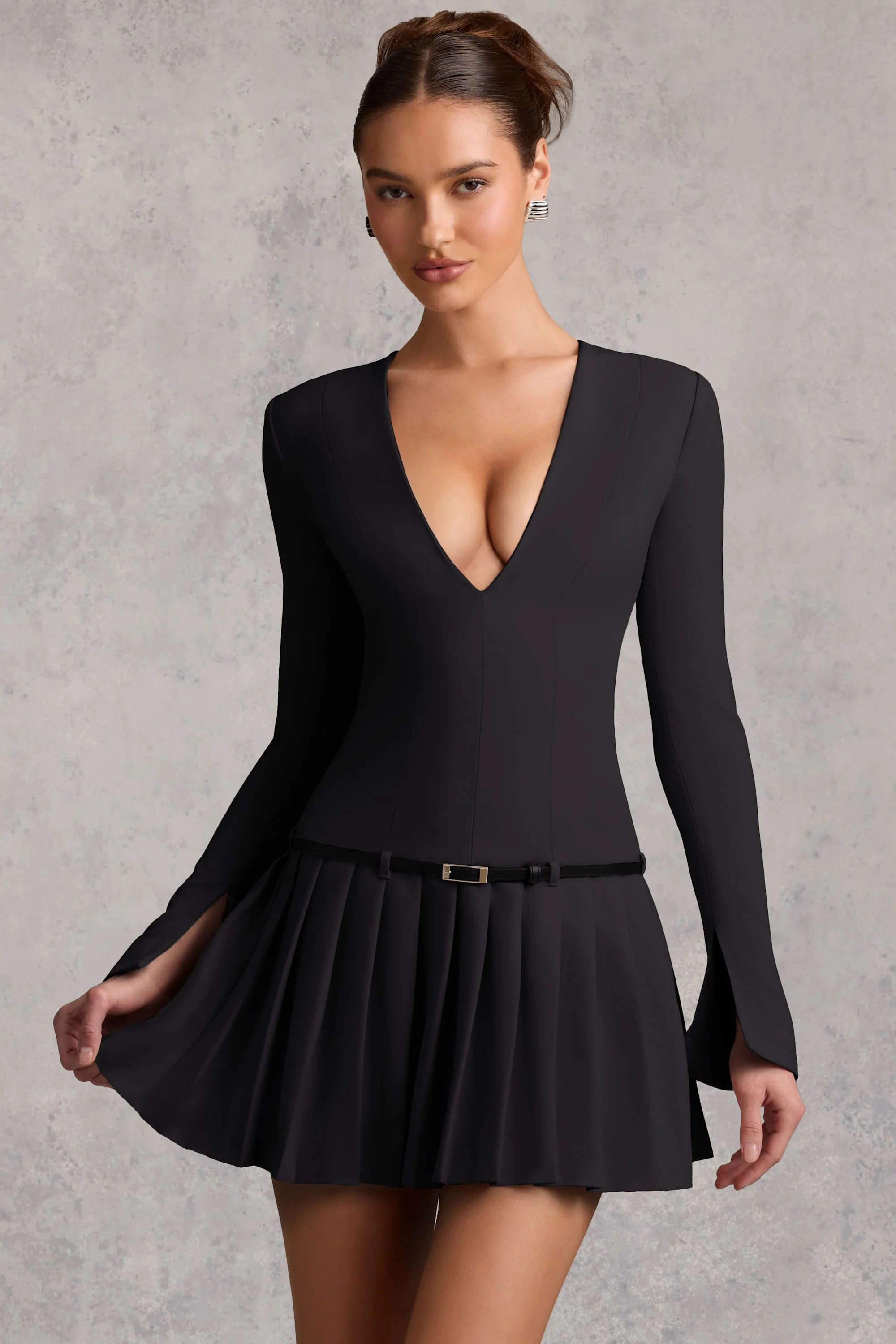 Long-Sleeve Pleated Mini Dress in Black - TREBLEV