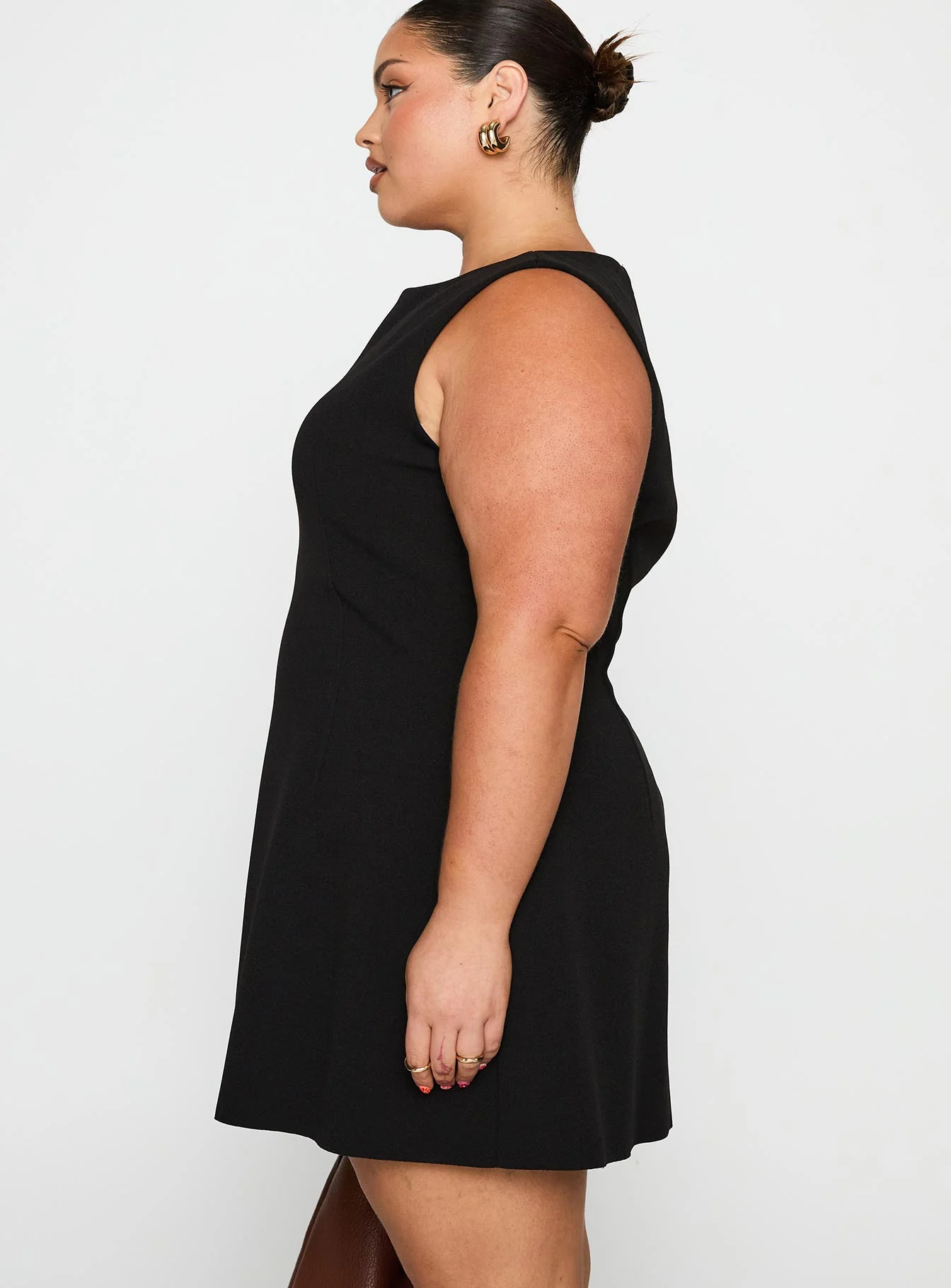 Anse Mini Dress Black Curve - TREBLEV