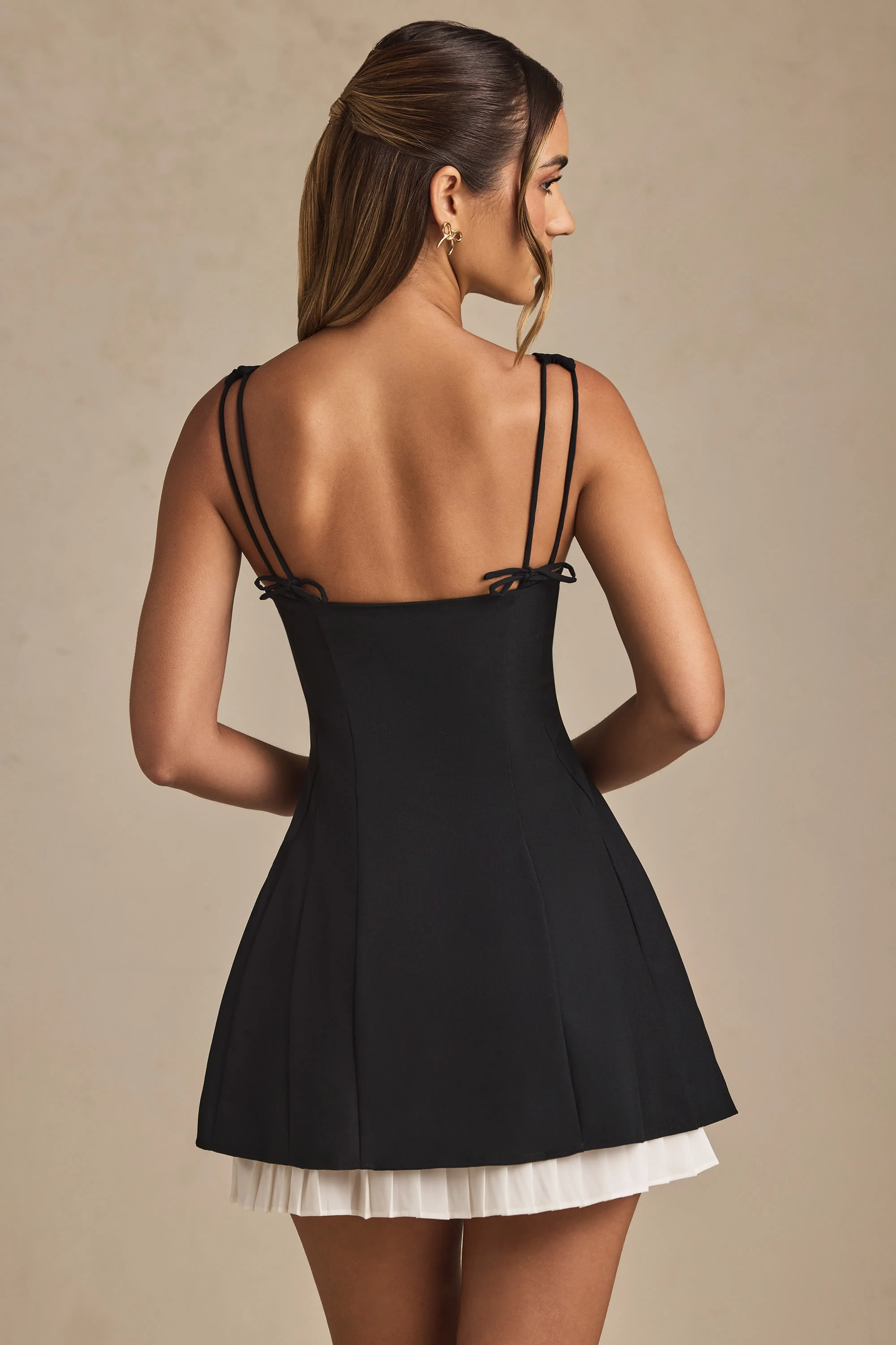 Bow-Detail Pleated A-Line Mini Dress in Black - TREBLEV