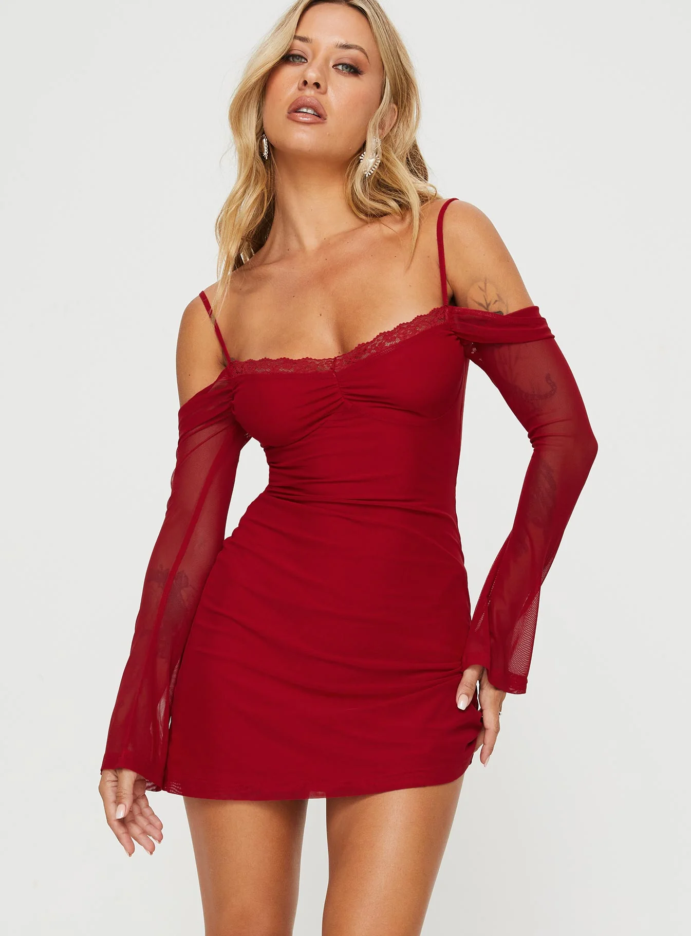 Edmone Long Sleeve Mini Dress Red - TREBLEV