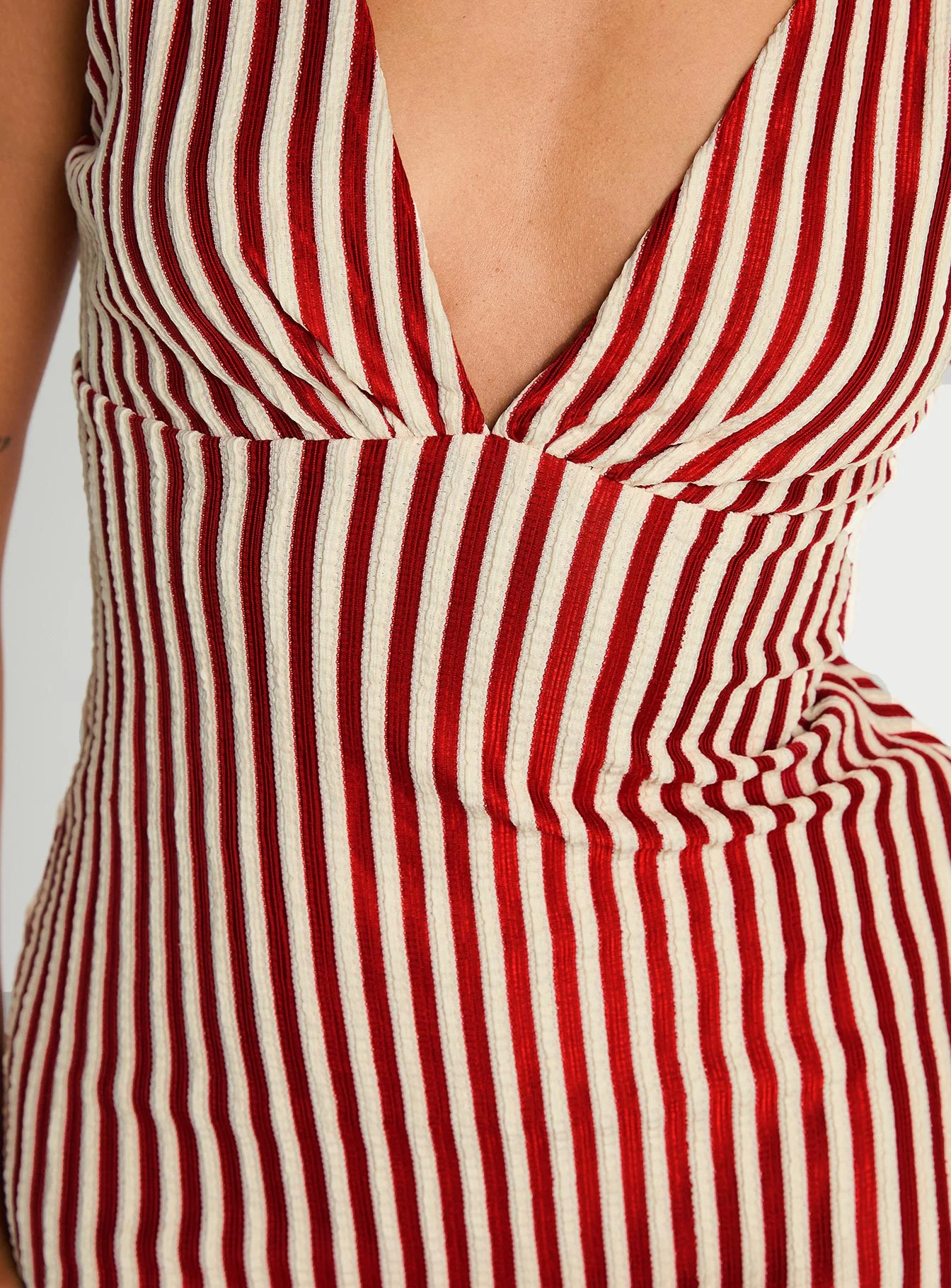 Daphney Plunge Mini Dress Red / Cream - TREBLEV