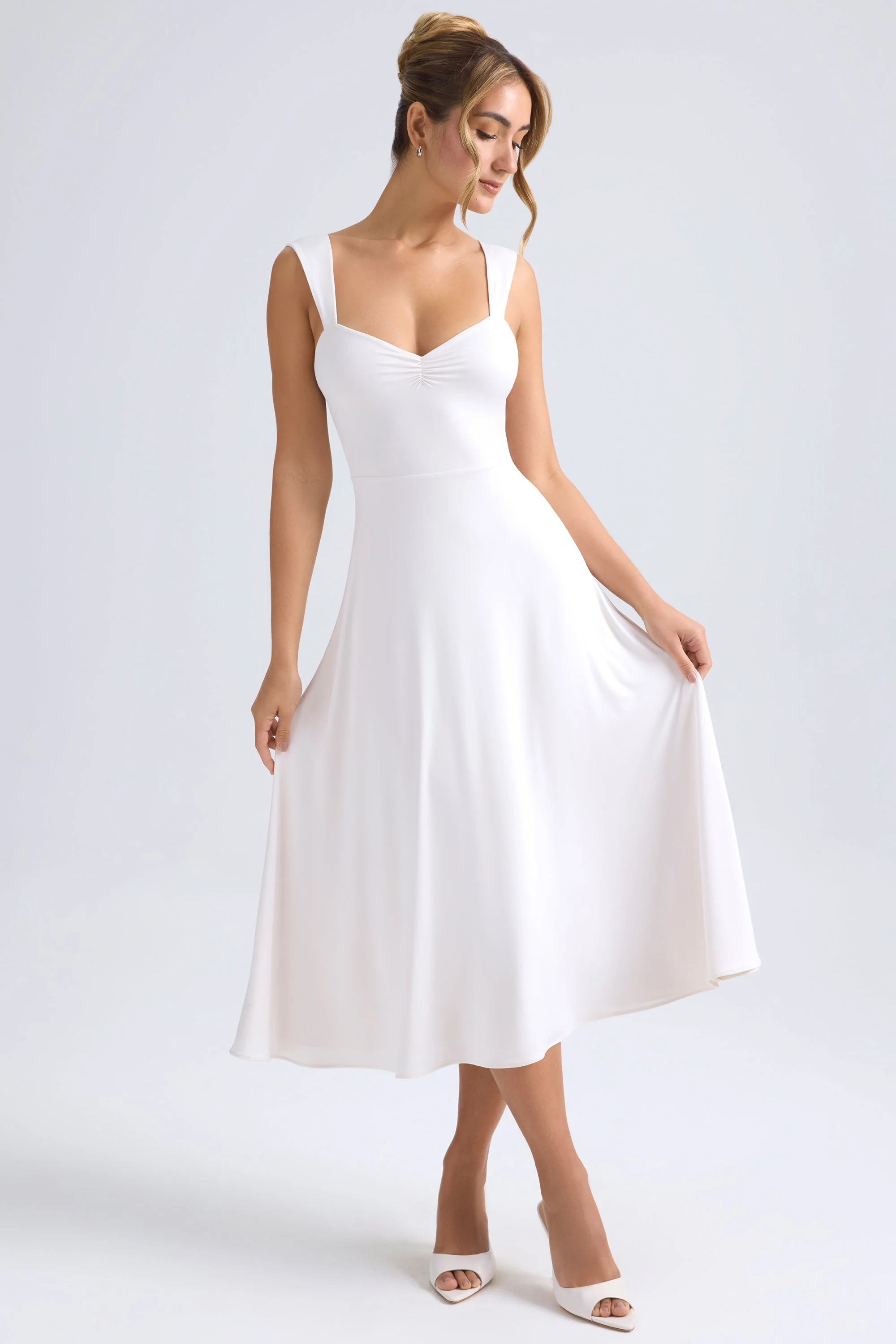 Sweetheart-Neck Ruched Midaxi Dress in Ivory - TREBLEV