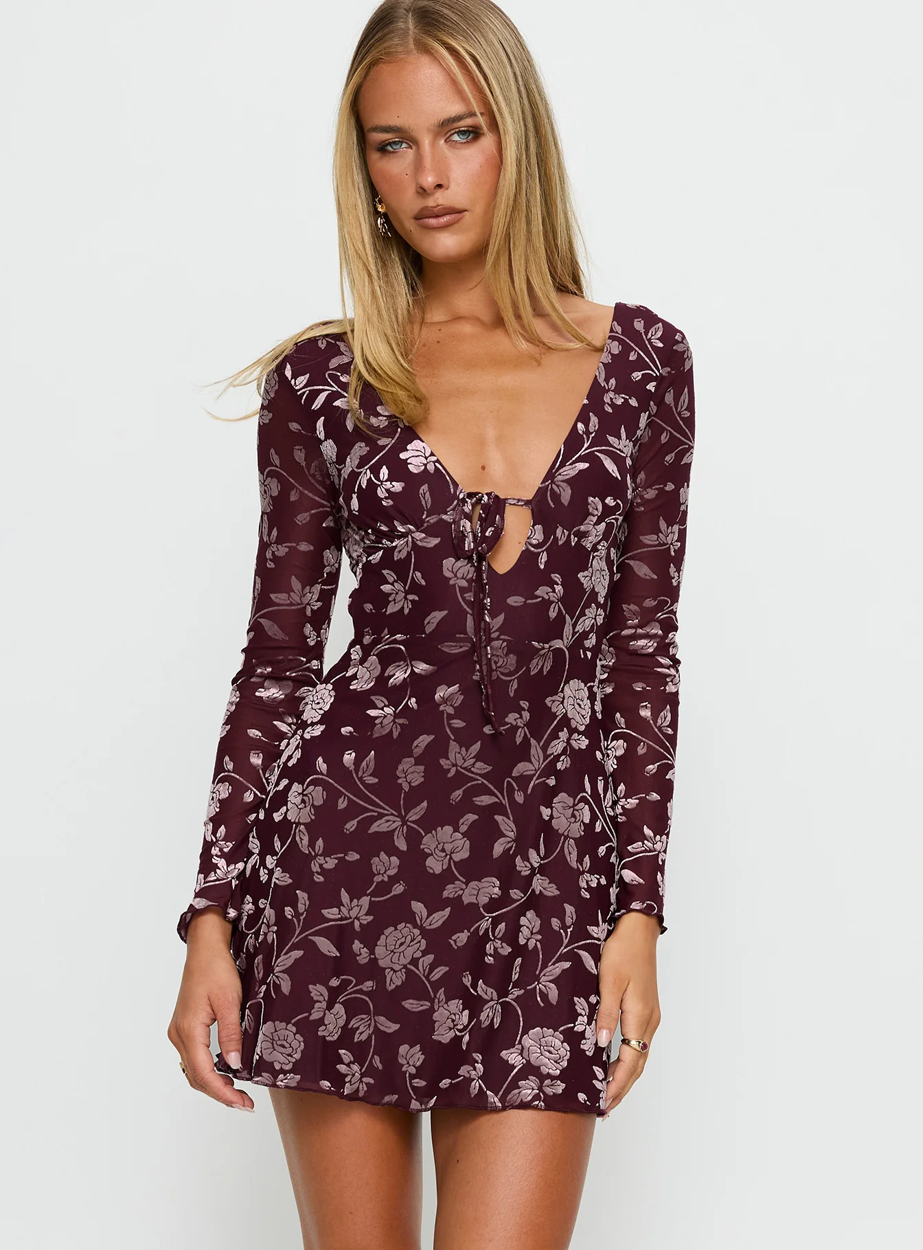 Raylena Long Sleeve V-neck Mini Dress Burgundy Floral - TREBLEV