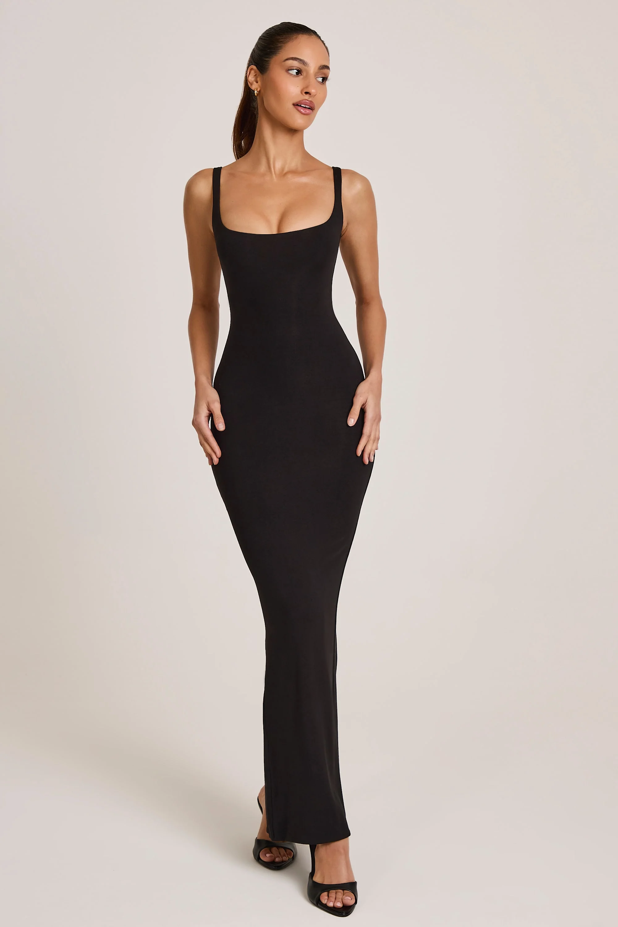 Modal Scoop-Neck Maxi Dress in Black - TREBLEV