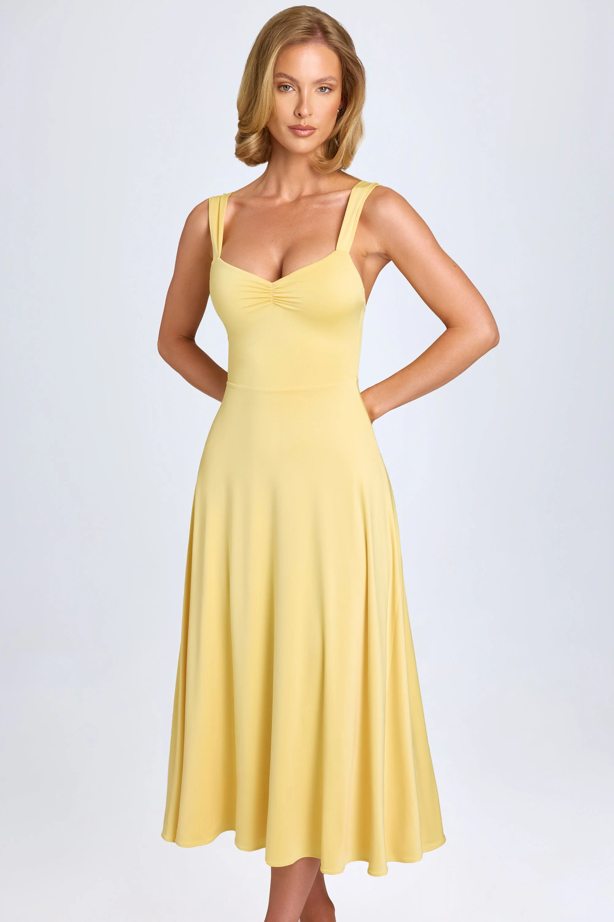 Sweetheart-Neck Ruched Midaxi Dress in Pastel Yellow - TREBLEV