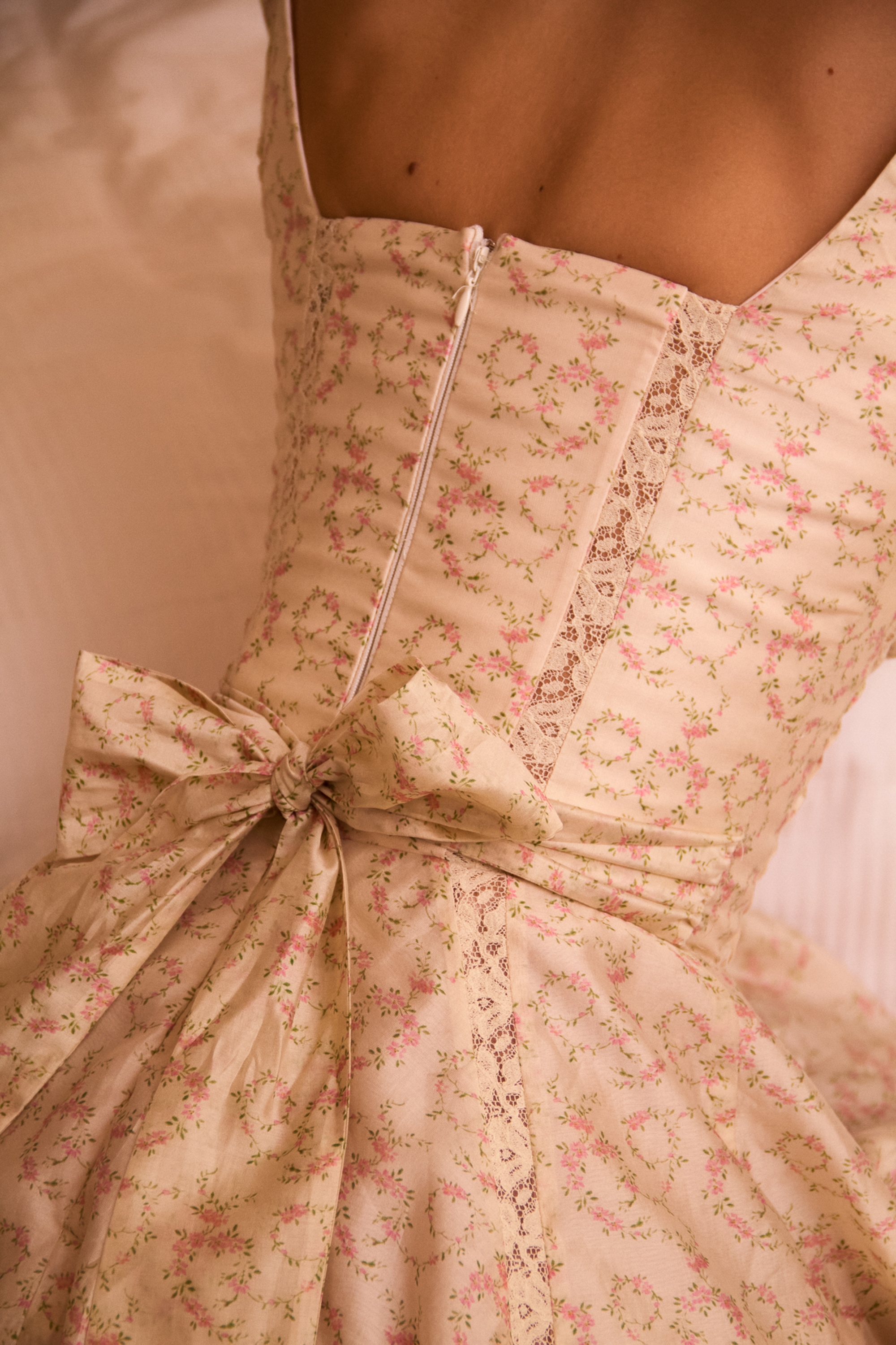 Cream Floral Print Chiffon Puff Sleeve Mini Dress - TREBLEV