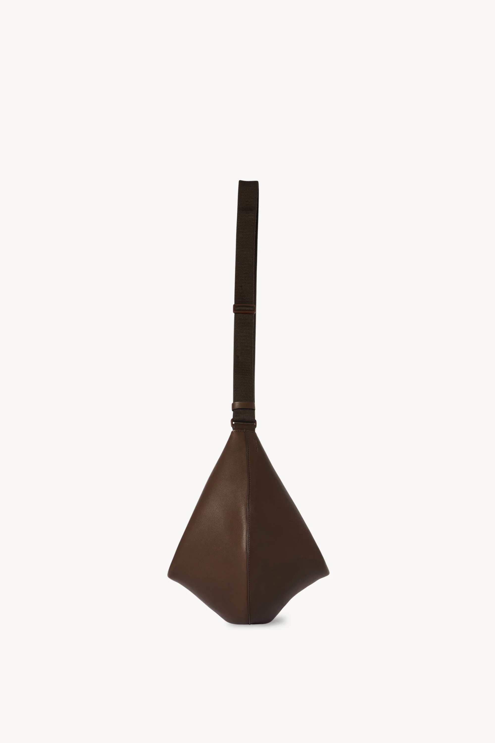 Crossbody Crescent Bag in Leather - XNAUWBI