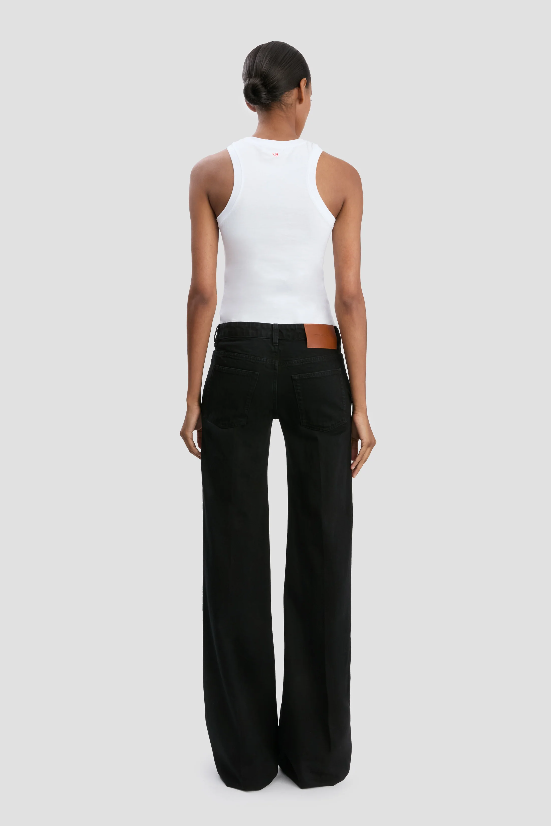 Gigi Jean In Washed Black - XNAUWBI