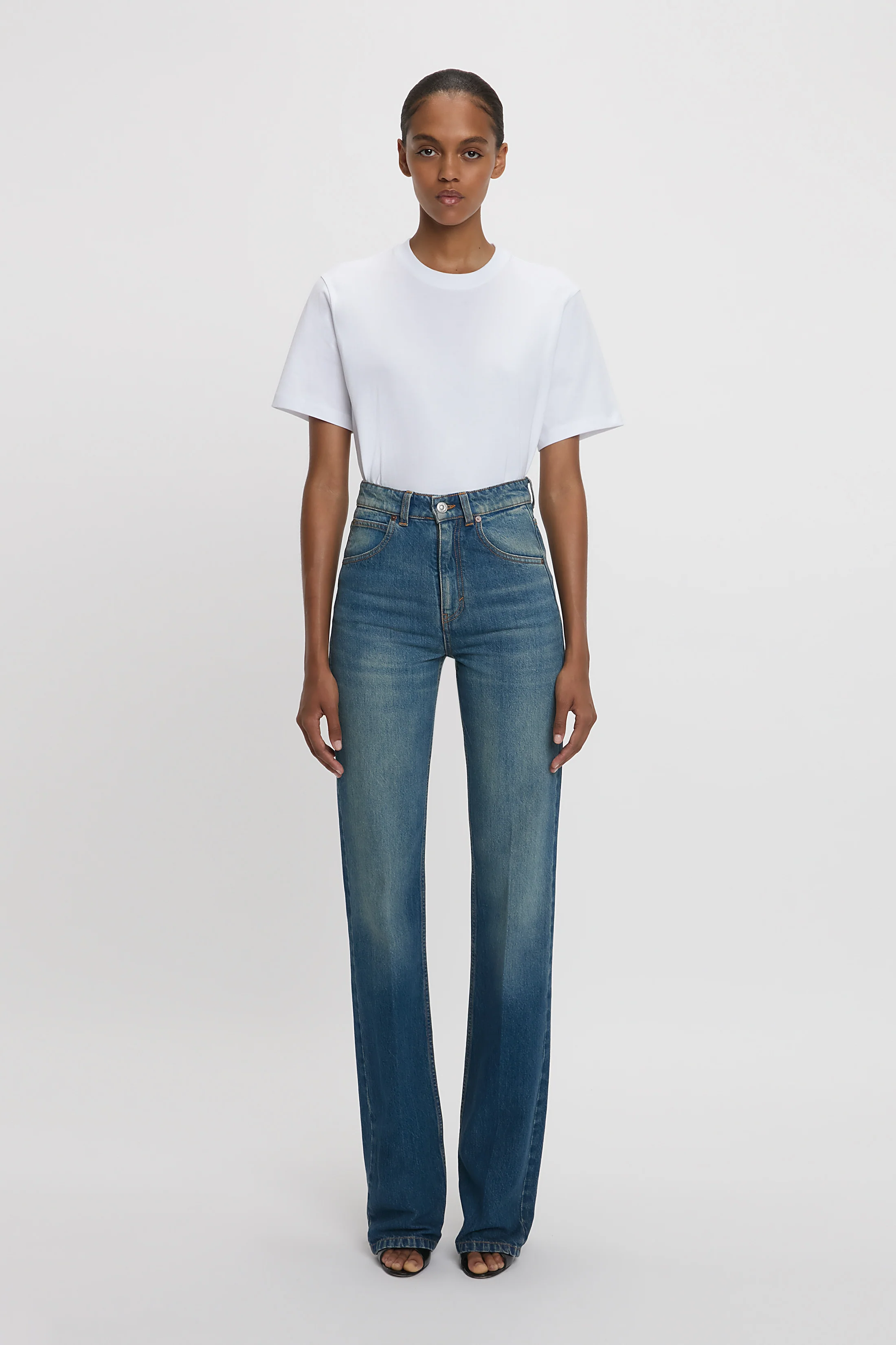 Julia Stretch Jean In Mid Blue - XNAUWBI