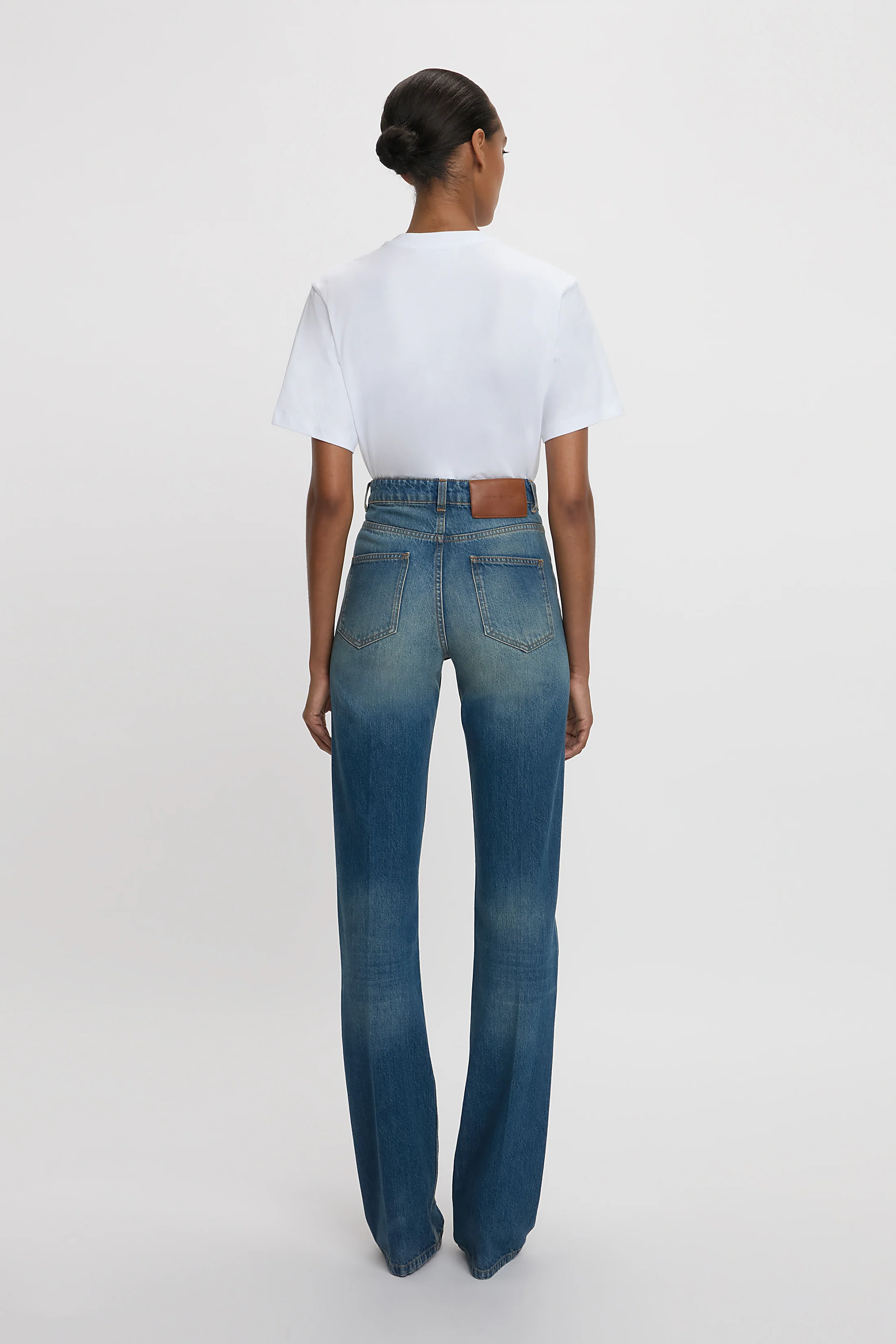 Julia Stretch Jean In Mid Blue - XNAUWBI