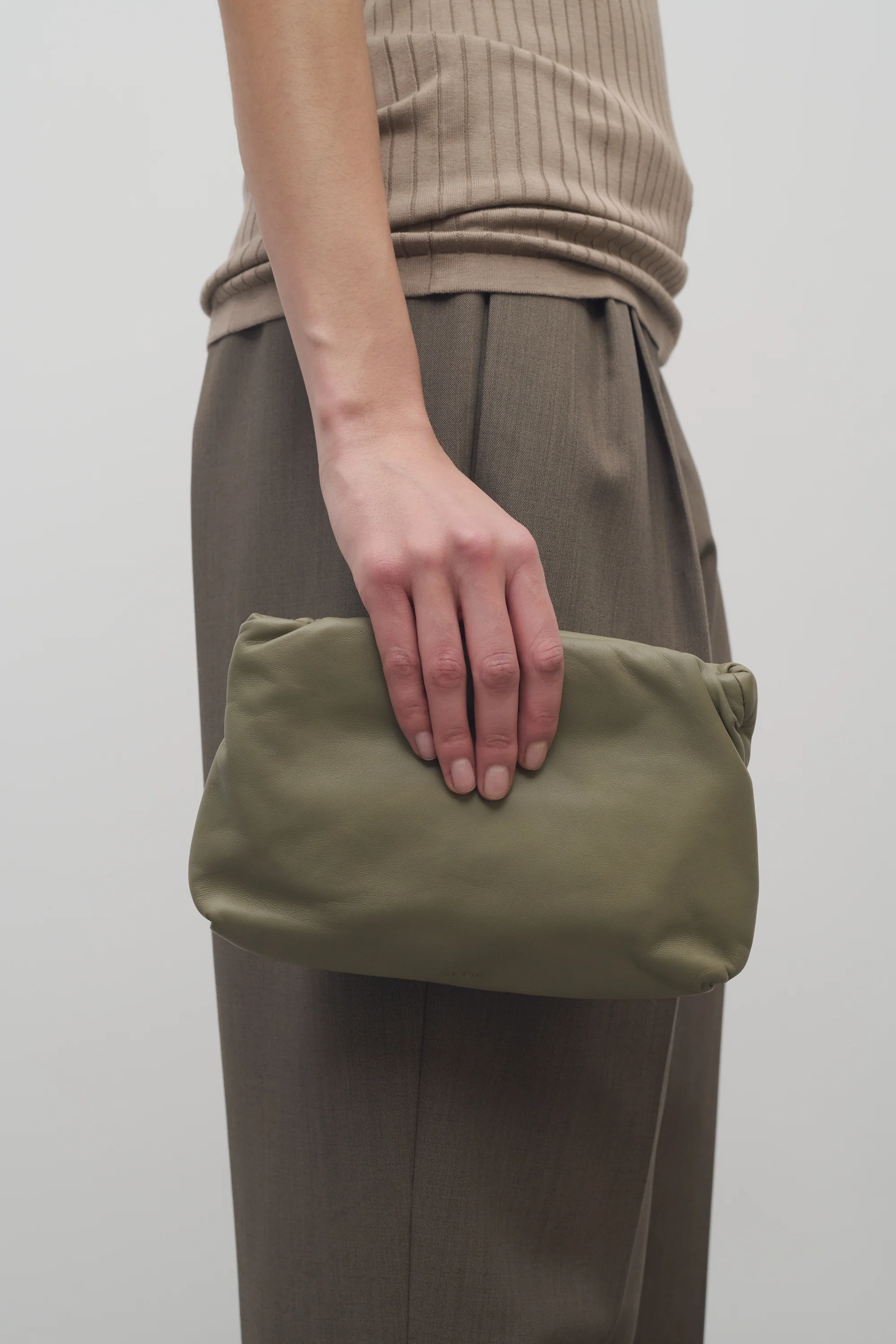 Bourse Clutch Bag in Leather - XNAUWBI