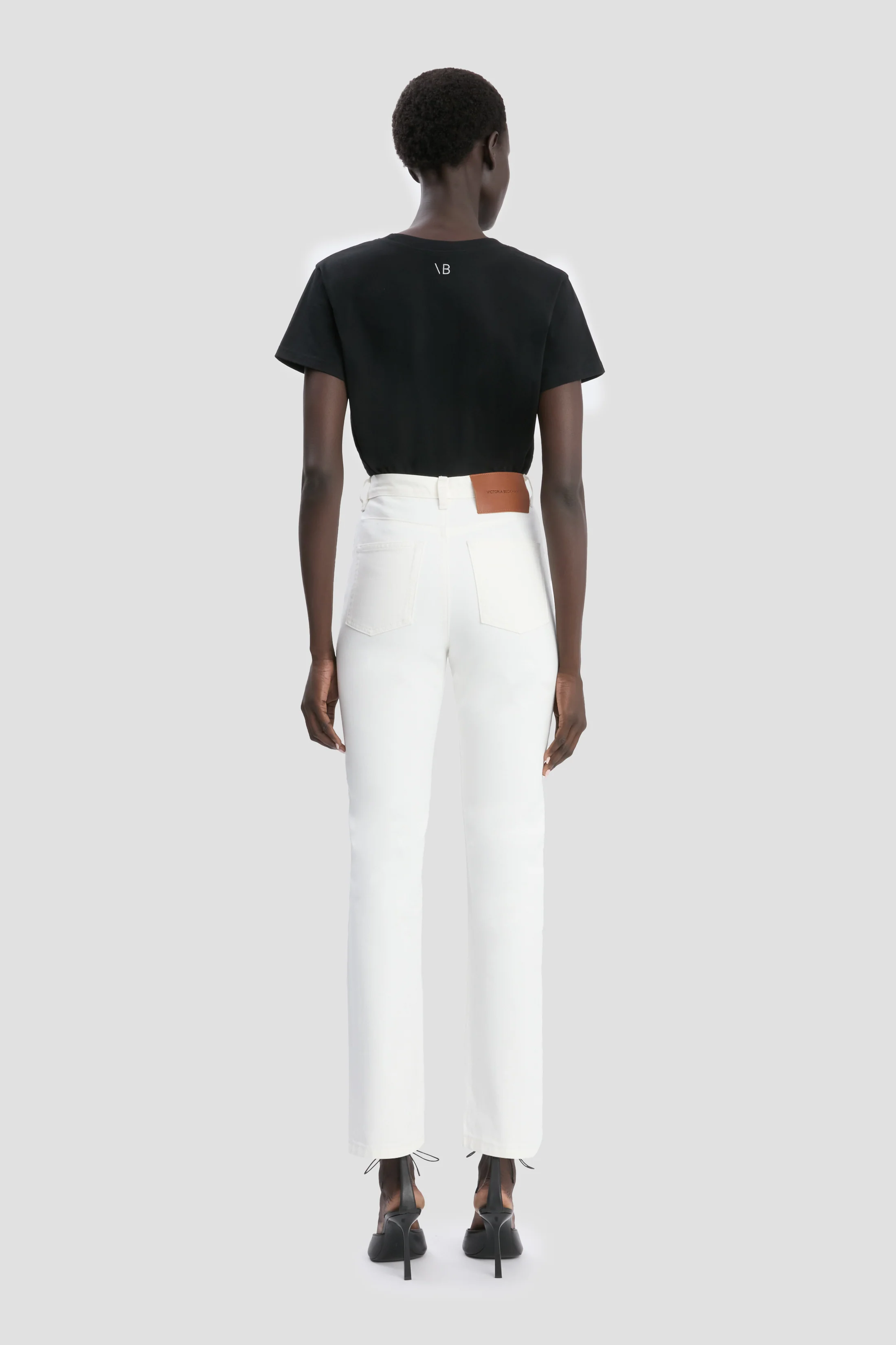 High-Rise Slim Jean In Washed White - XNAUWBI