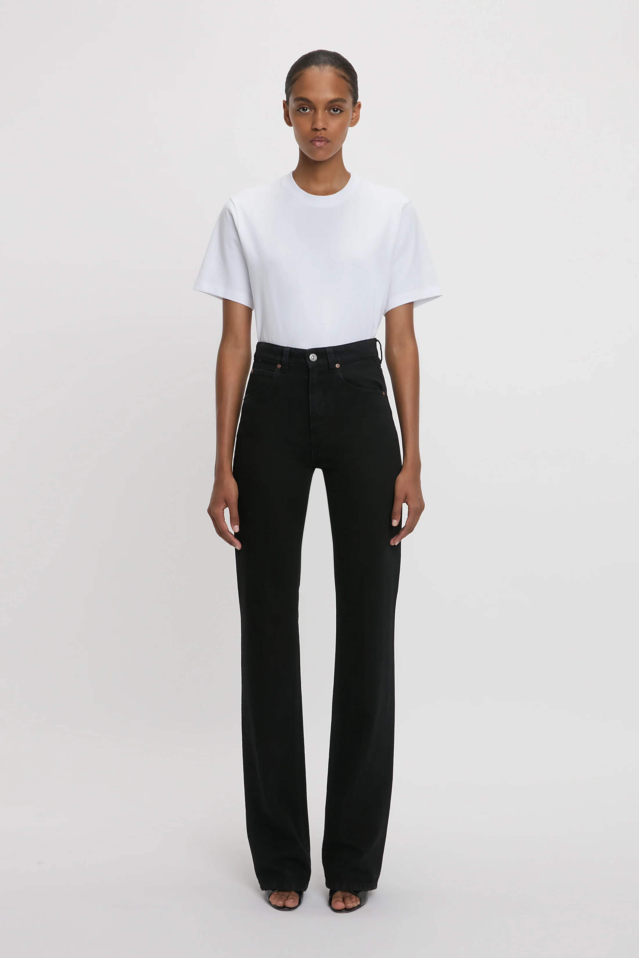Julia Stretch Jean In Washed Black - XNAUWBI