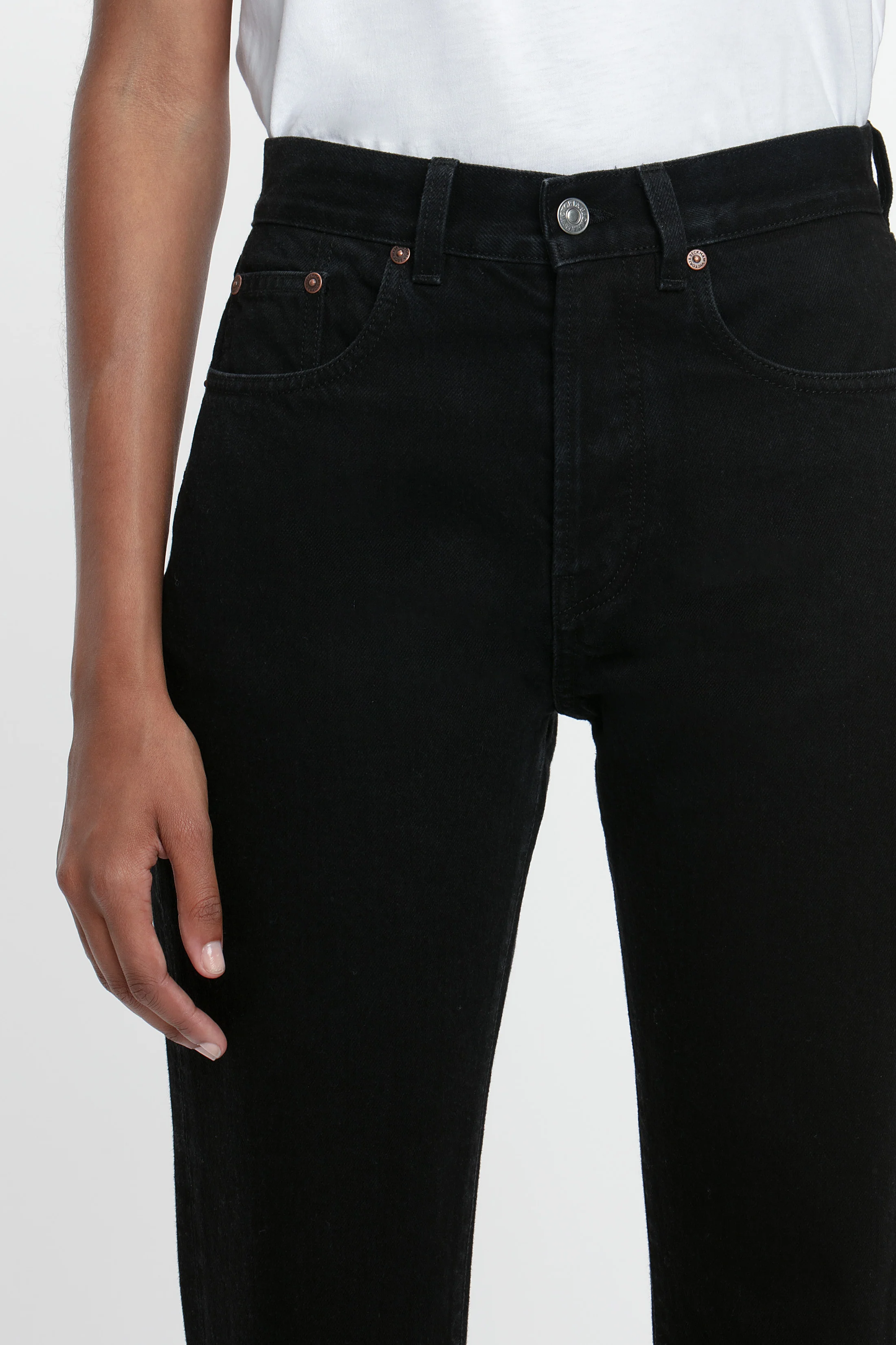Victoria Jean In Washed Black - XNAUWBI