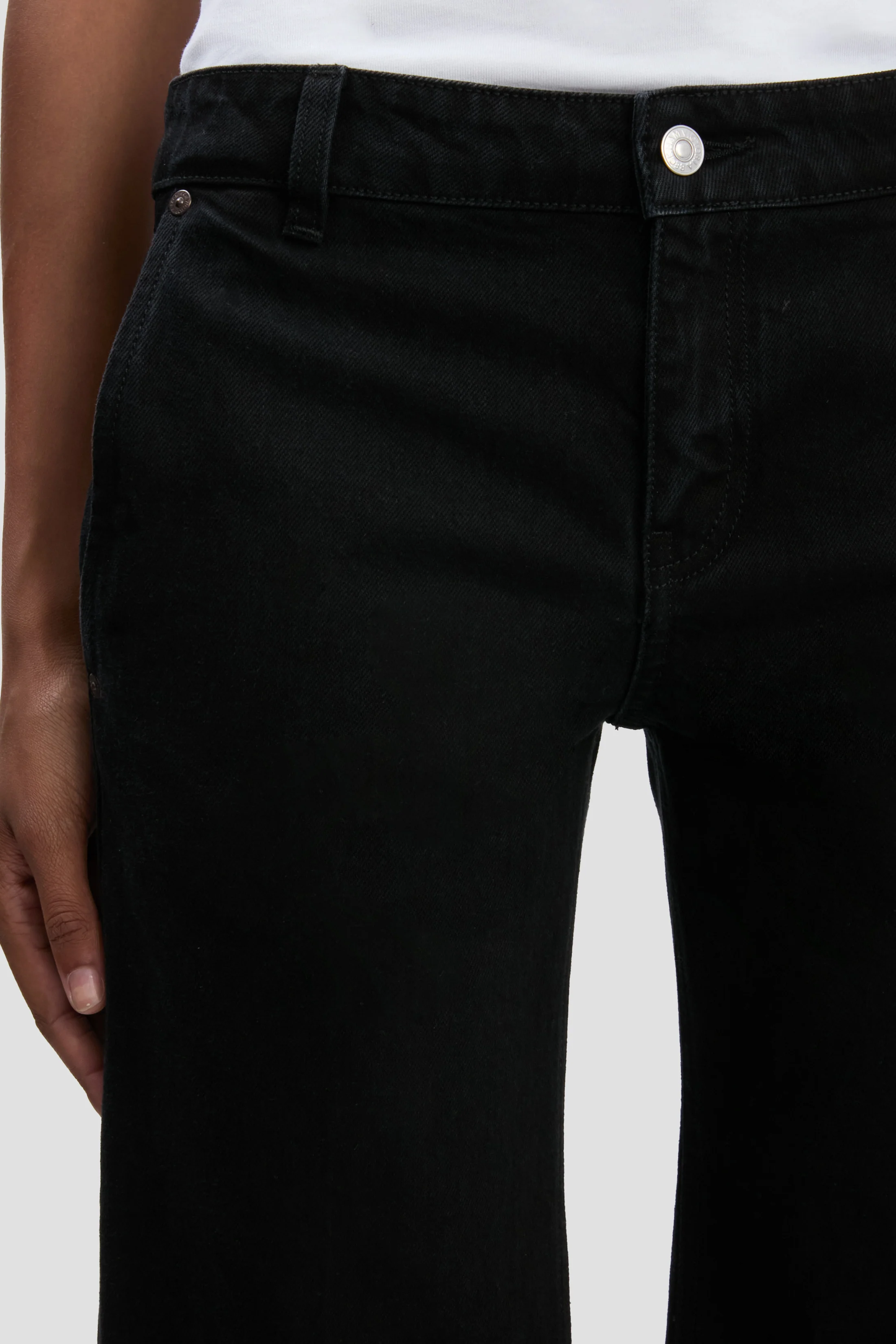 Gigi Jean In Washed Black - XNAUWBI